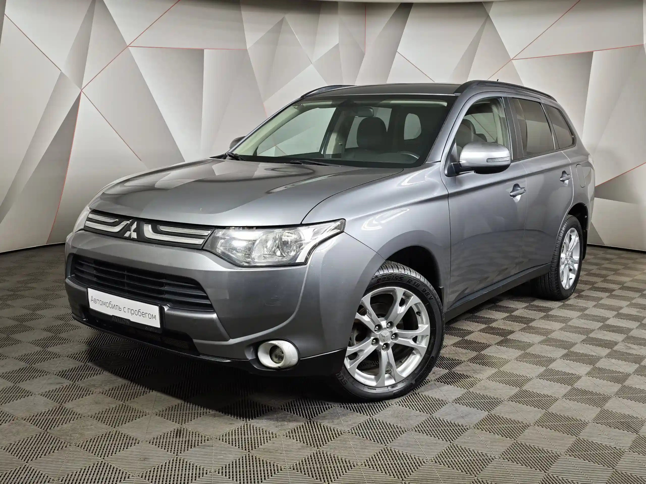 Mitsubishi Outlander 2012