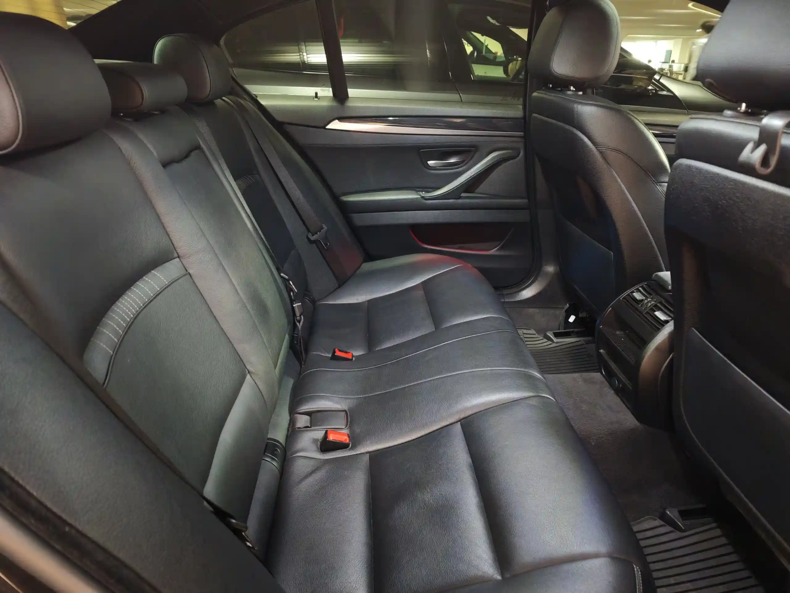 BMW 5 серия 2015