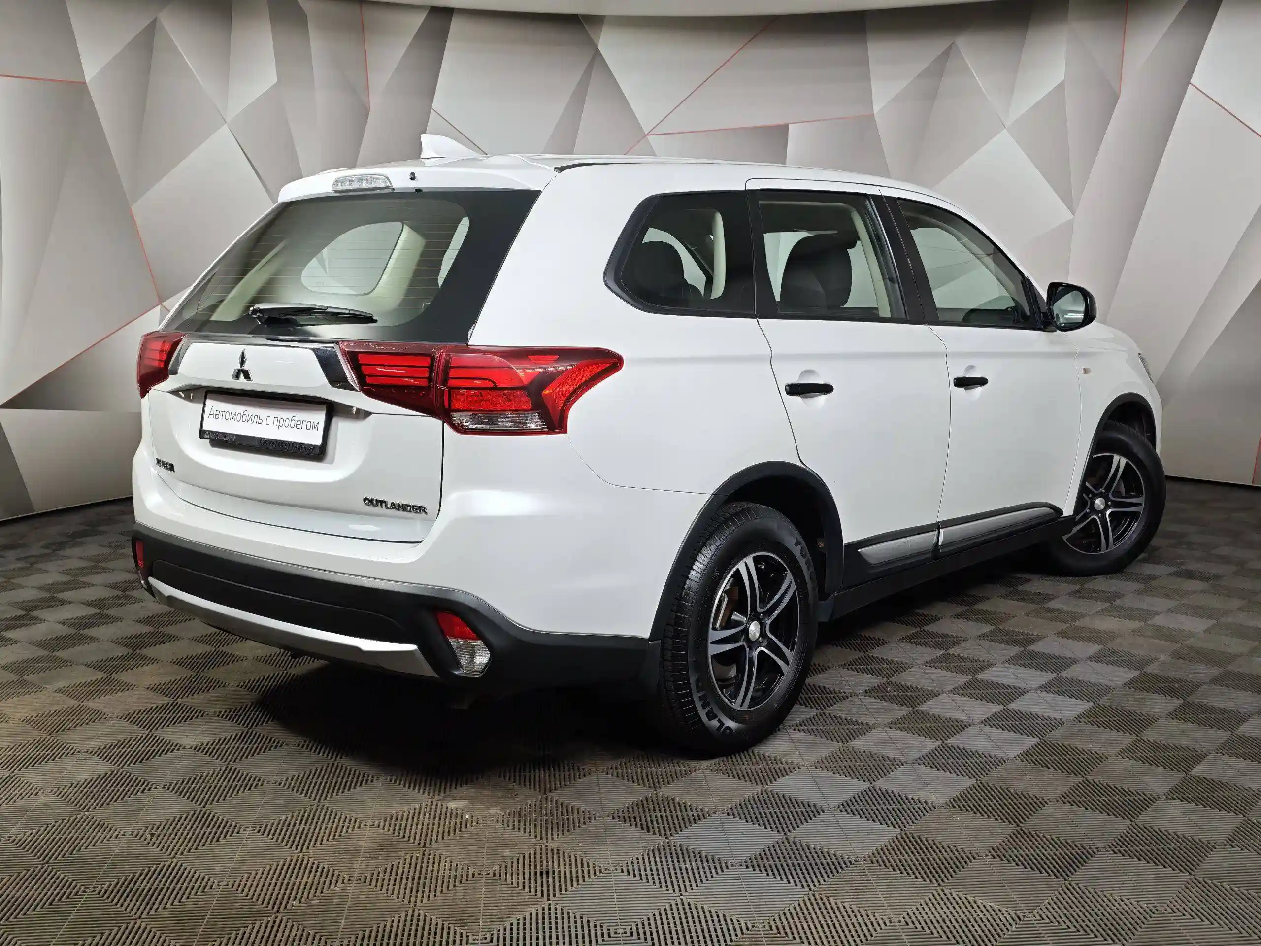 Mitsubishi Outlander 2018