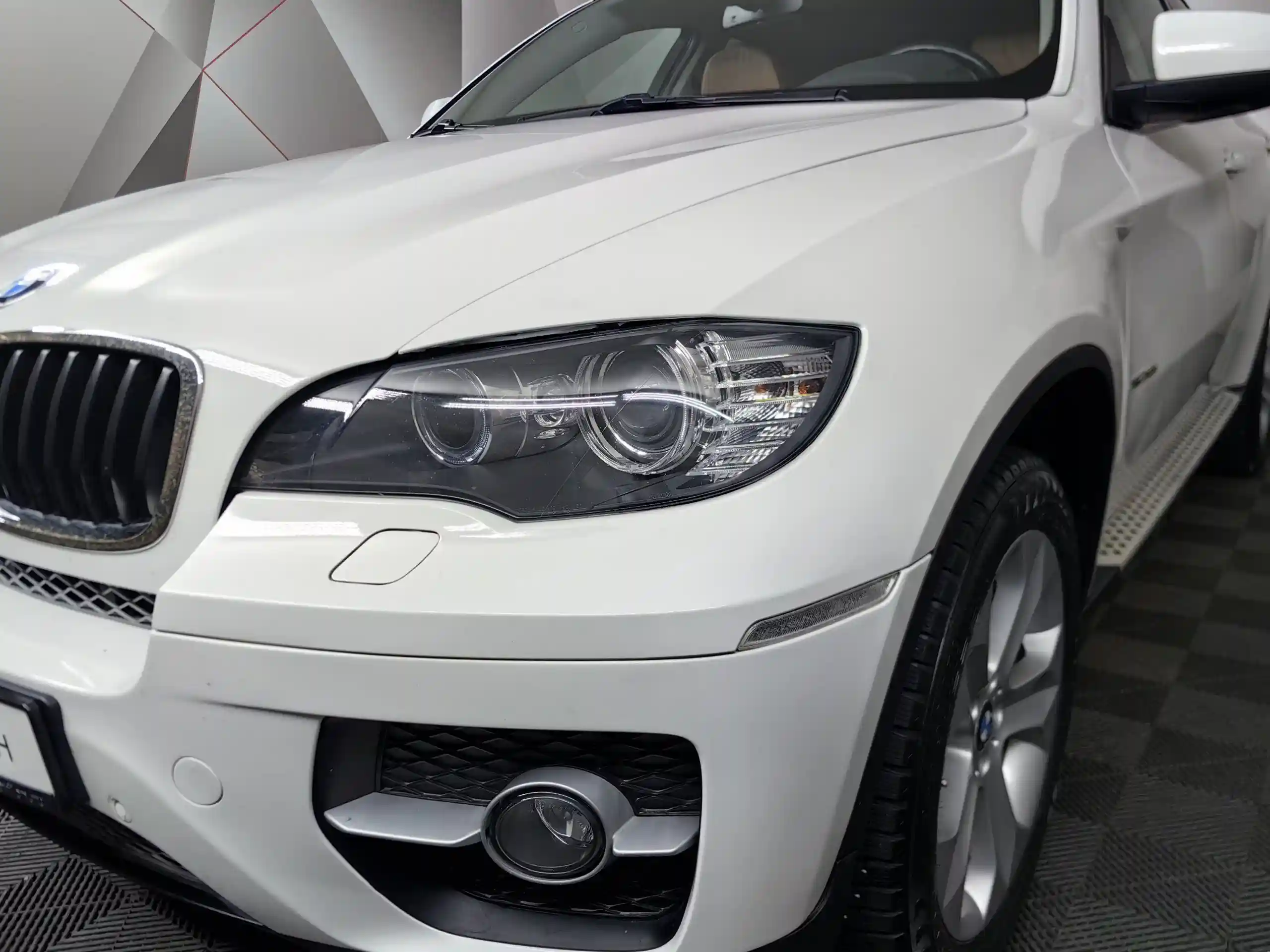 BMW X6 2012