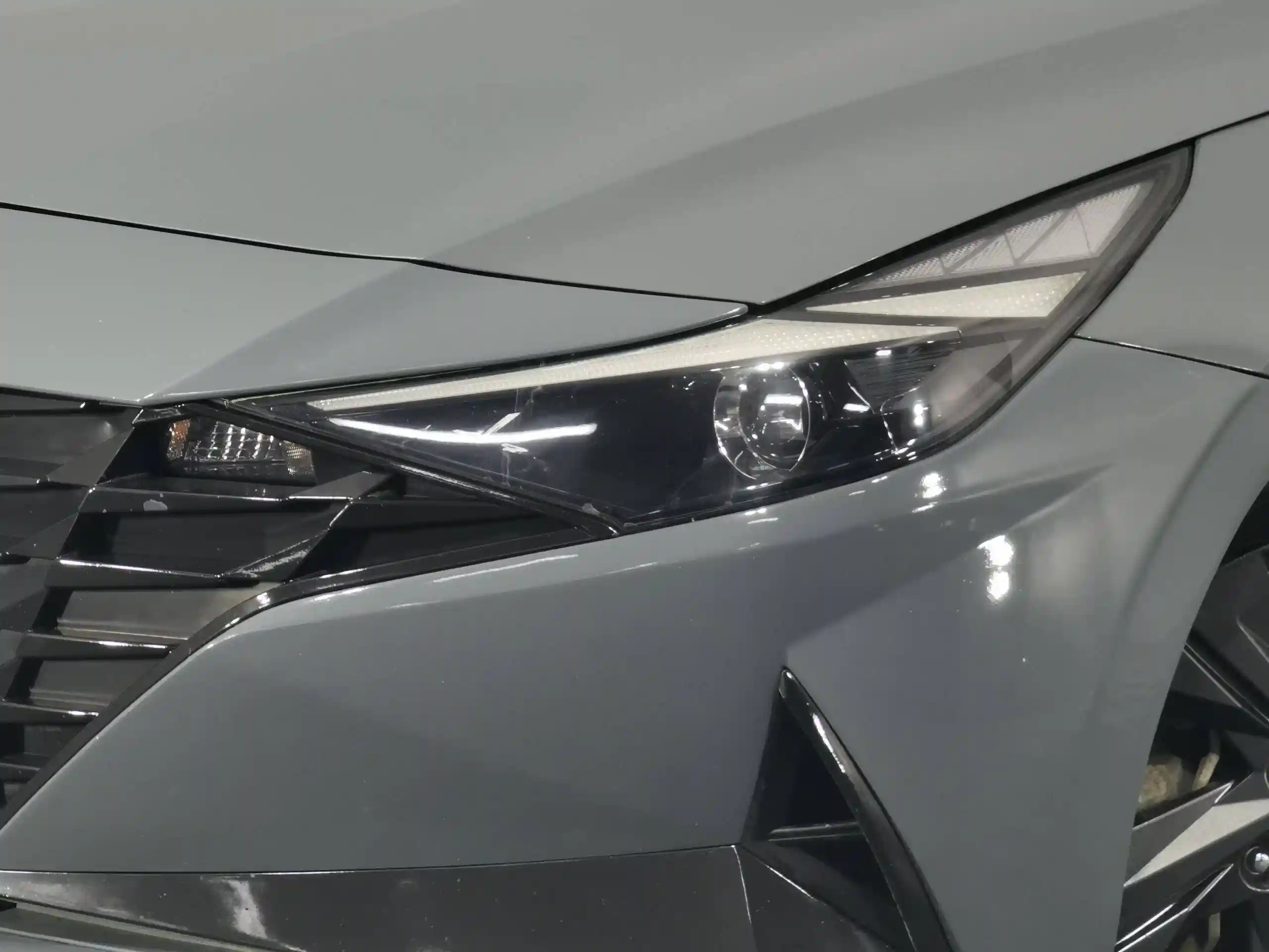 Hyundai Elantra 2023
