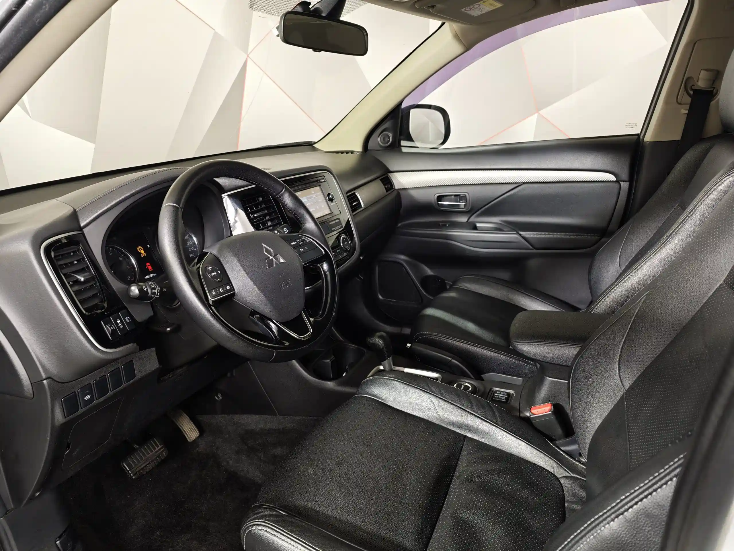 Mitsubishi Outlander 2015