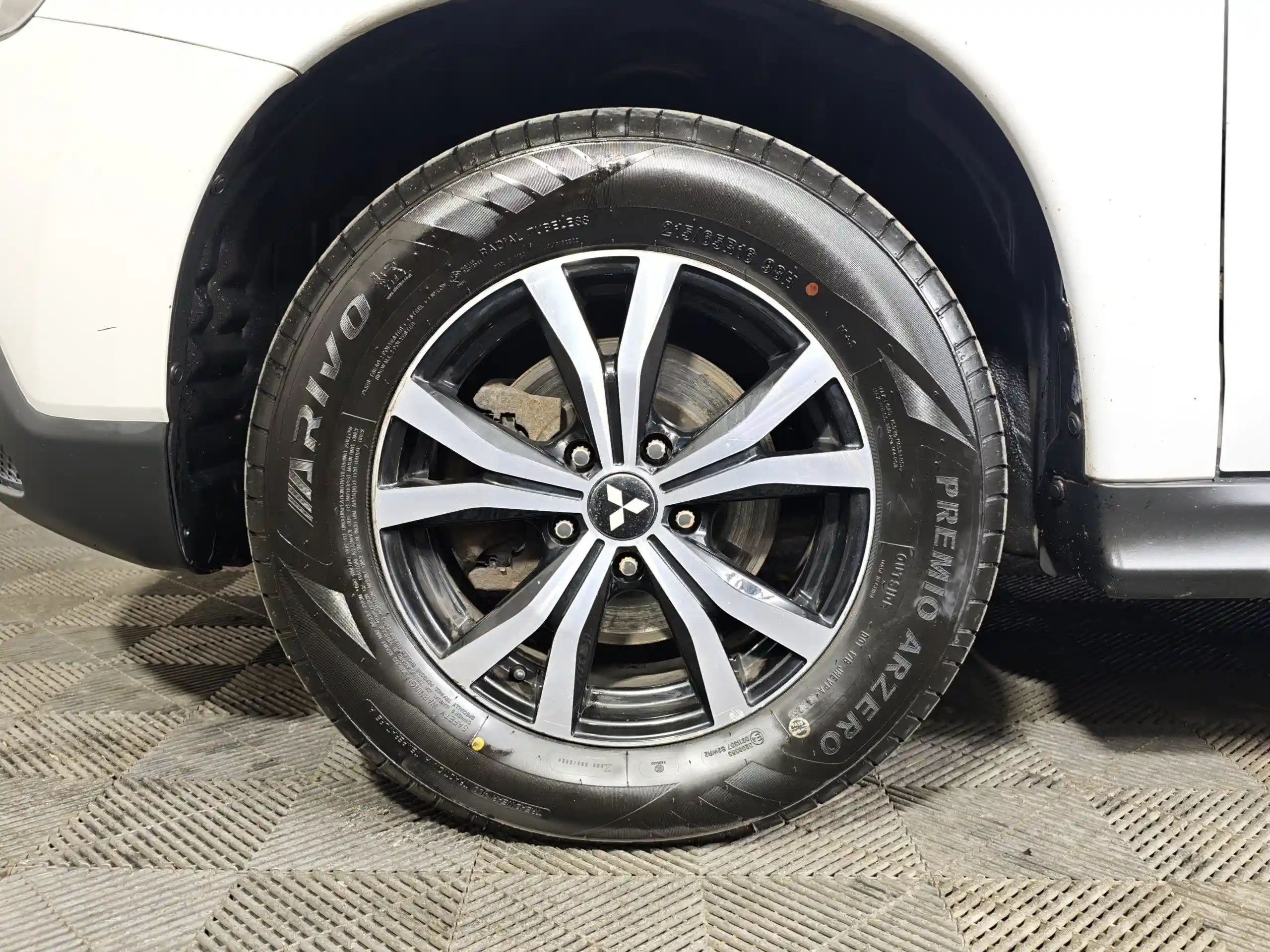 Mitsubishi ASX 2011
