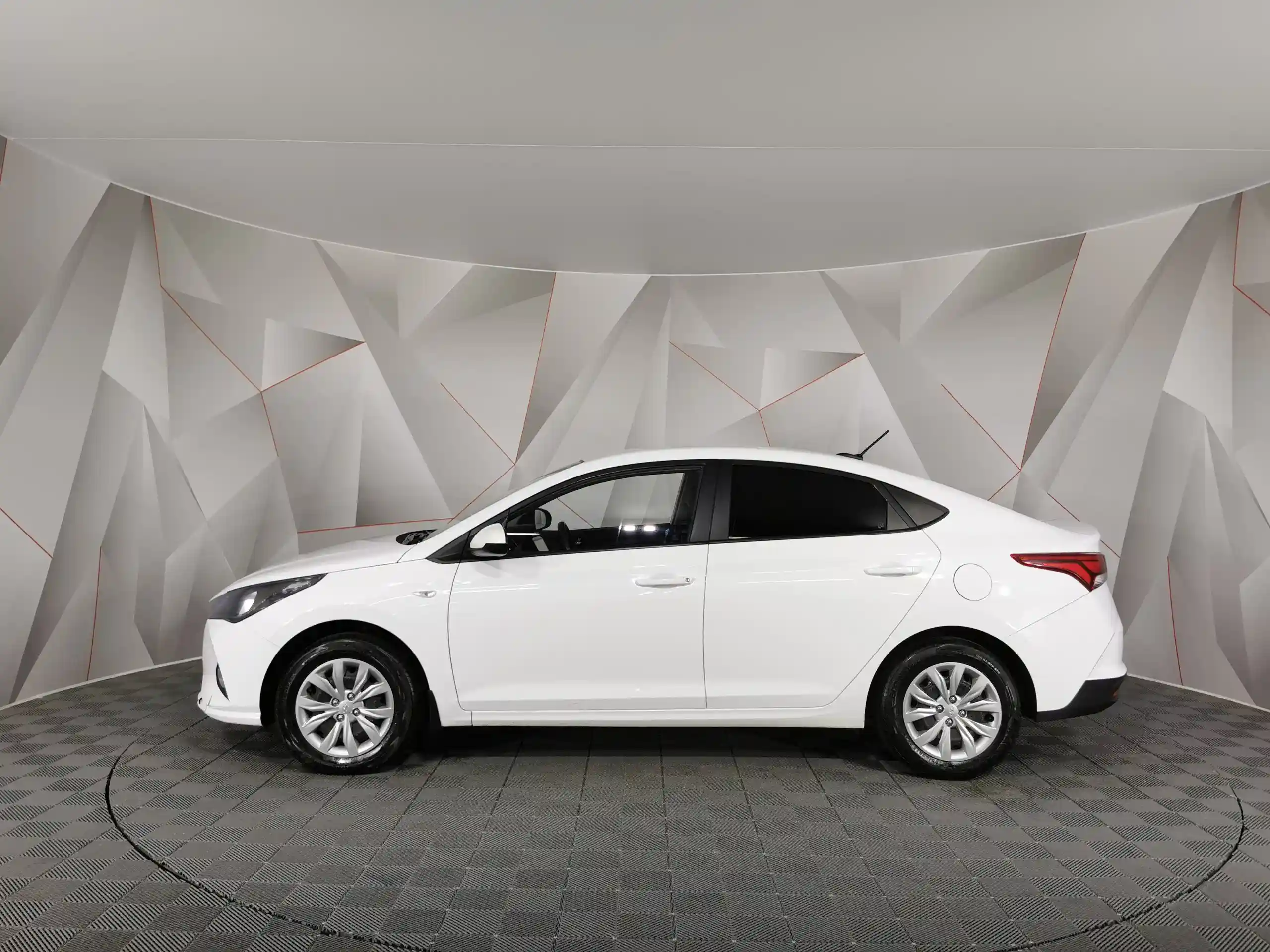 Hyundai Solaris 2021