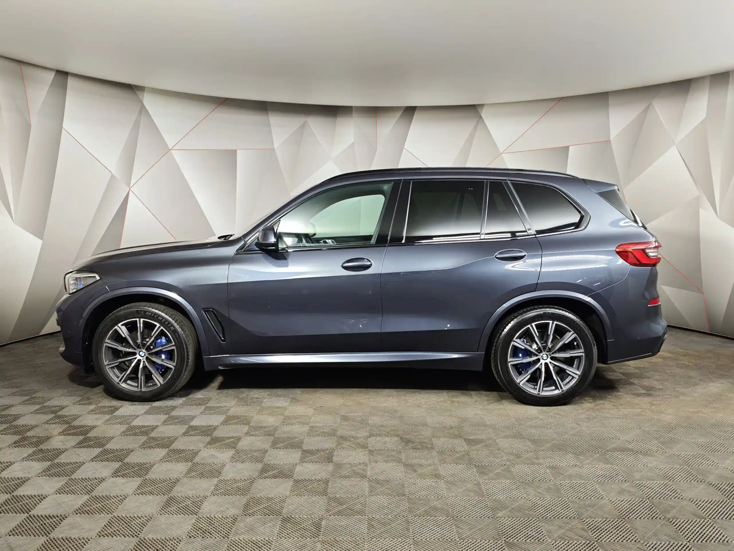 BMW X5 2019