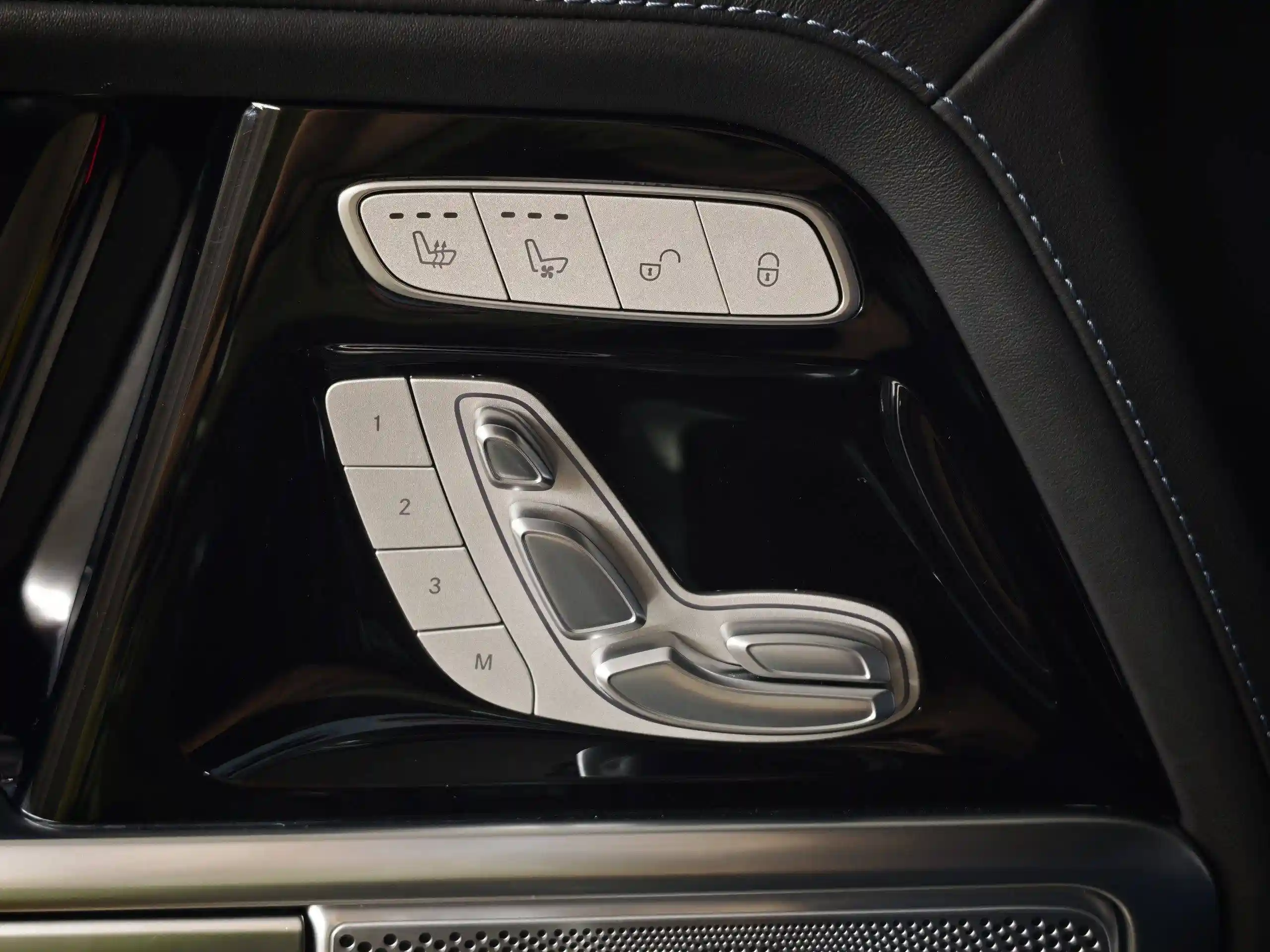 Mercedes-Benz G-Класс 2022