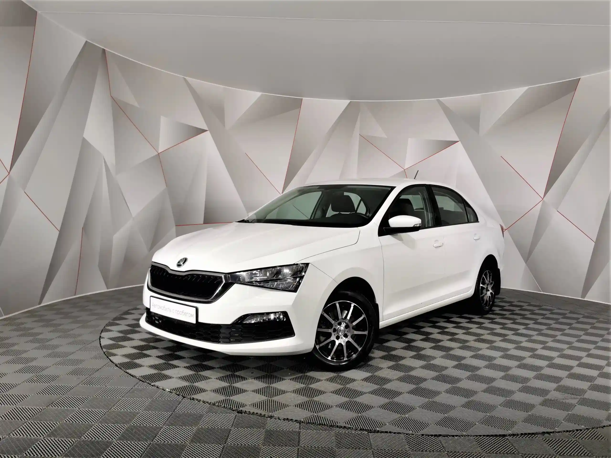 Skoda Rapid 2021