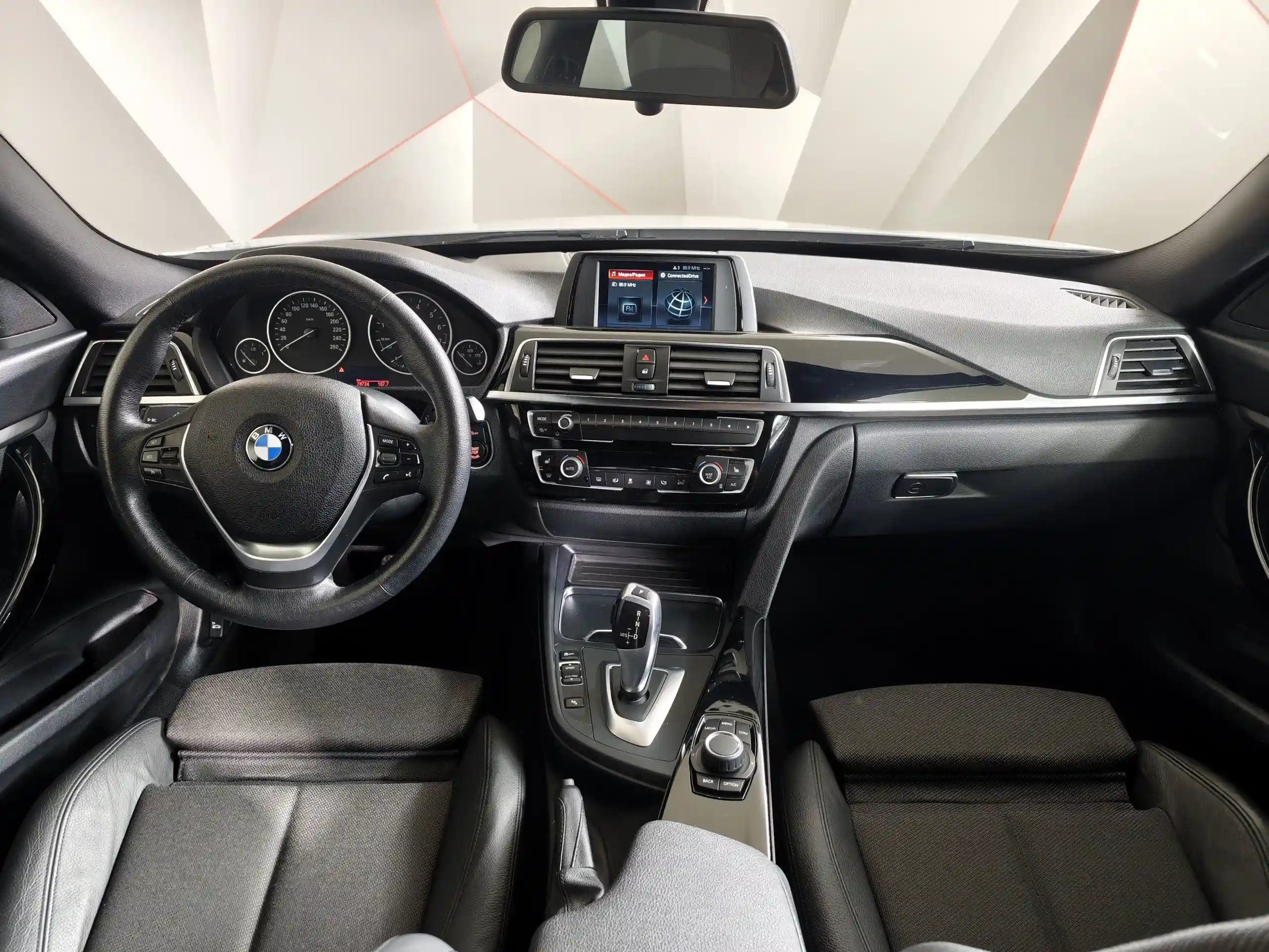 BMW 3 серия 2019