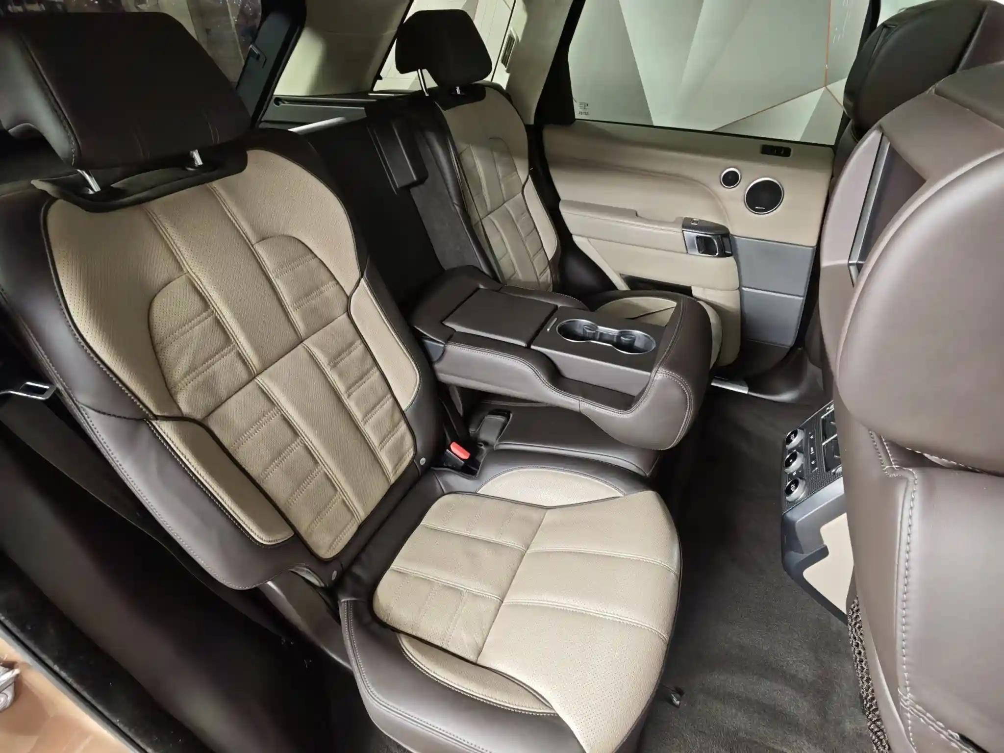 Land Rover Range Rover Sport 2016