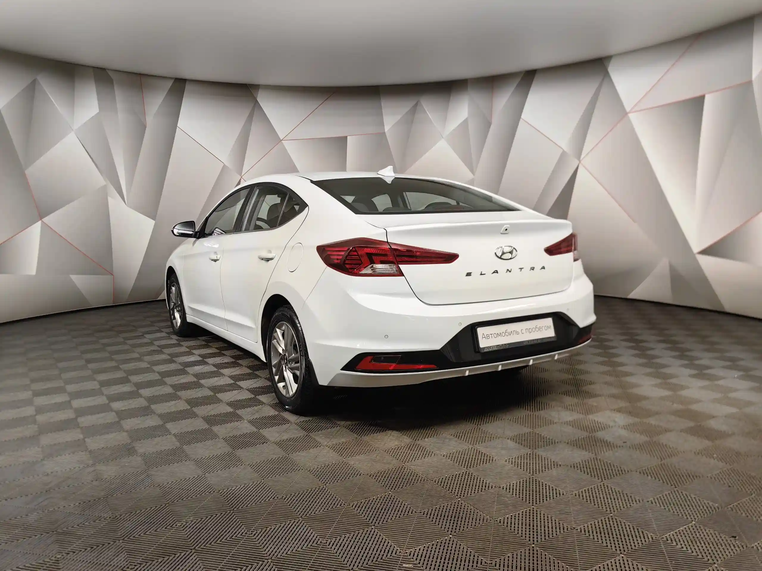 Hyundai Elantra 2019