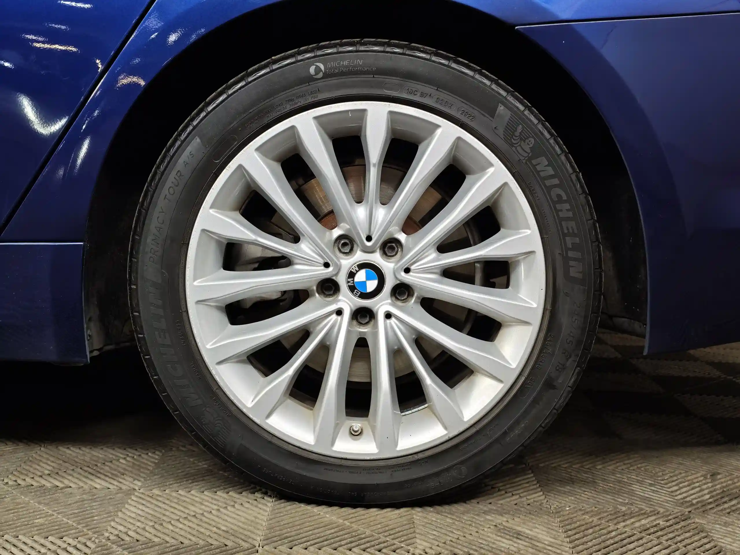 BMW 5 серия 2019