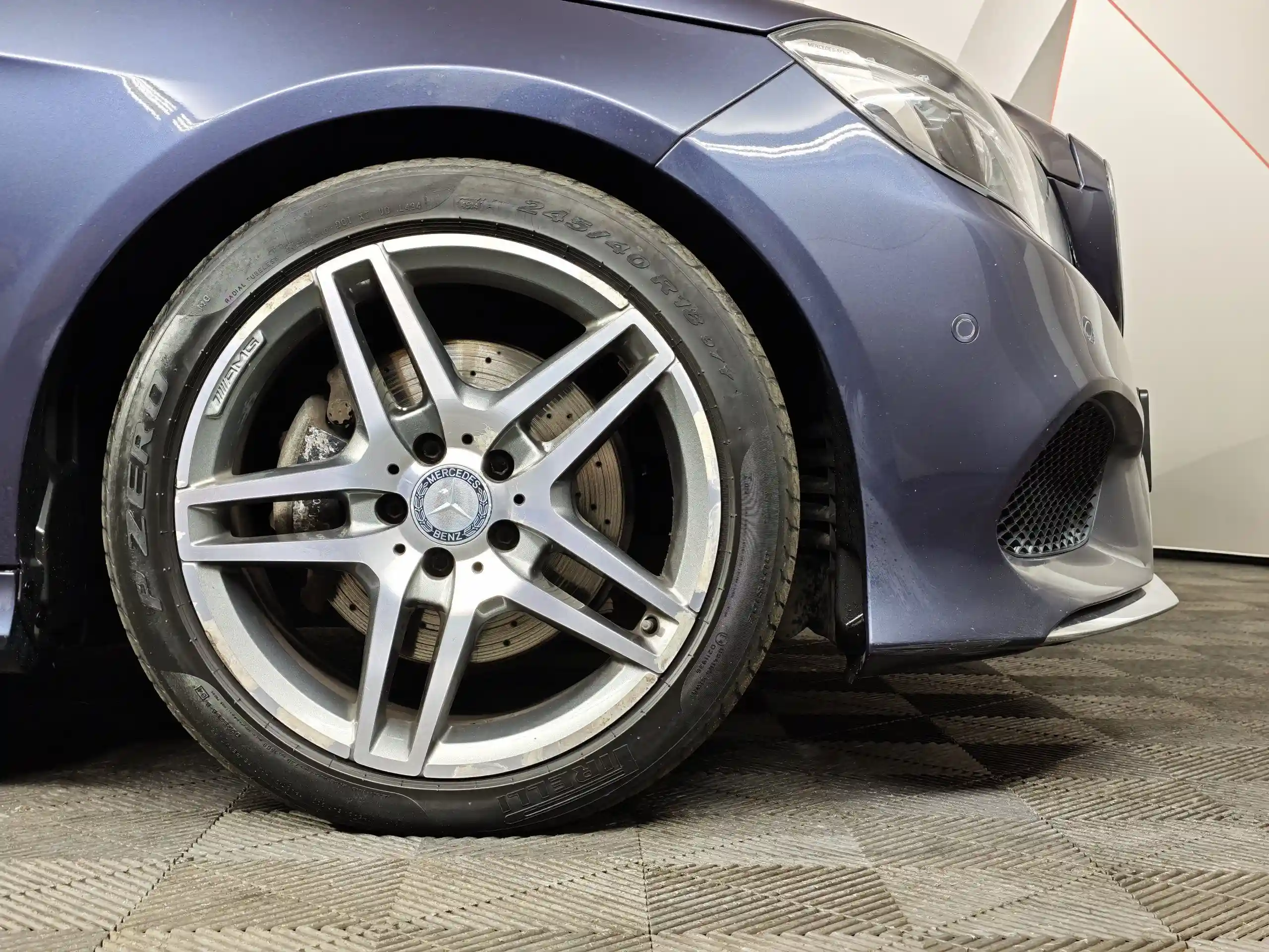 Mercedes-Benz E-Класс 2015