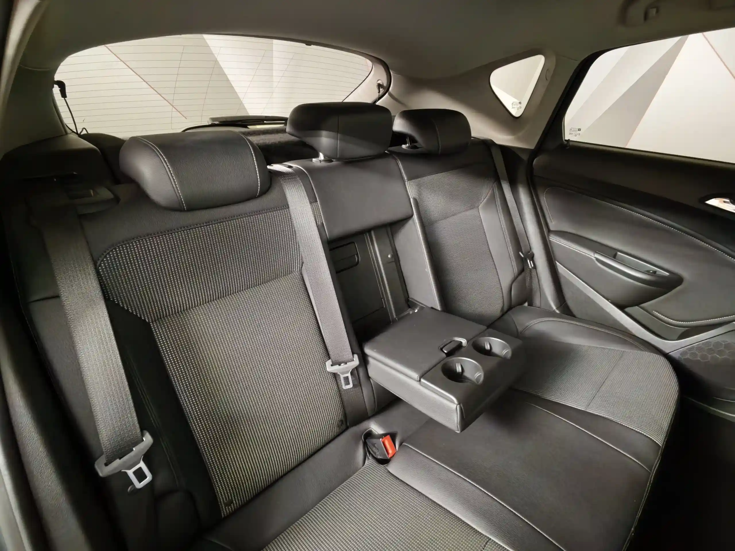 Opel Astra 2013