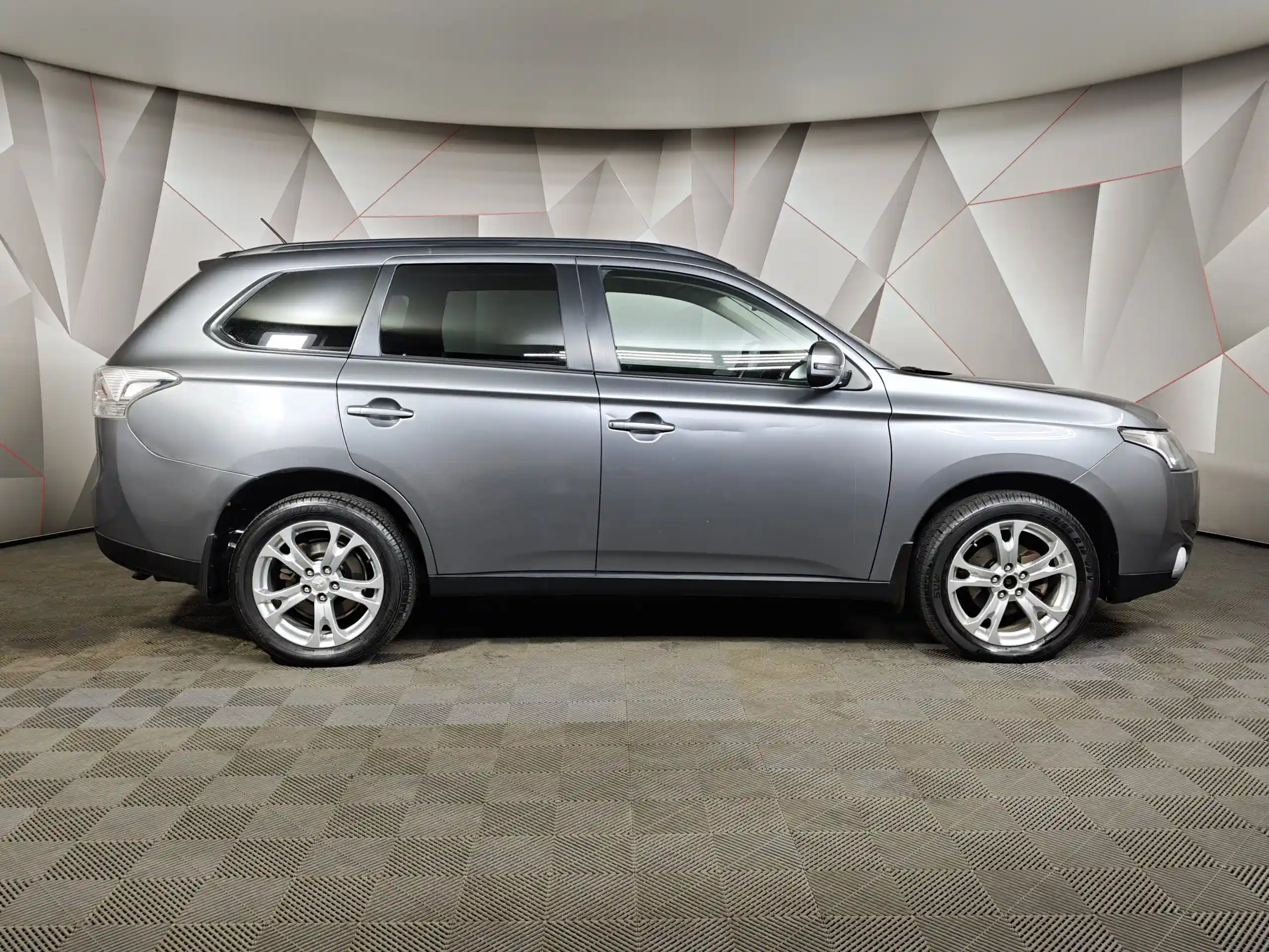 Mitsubishi Outlander 2012