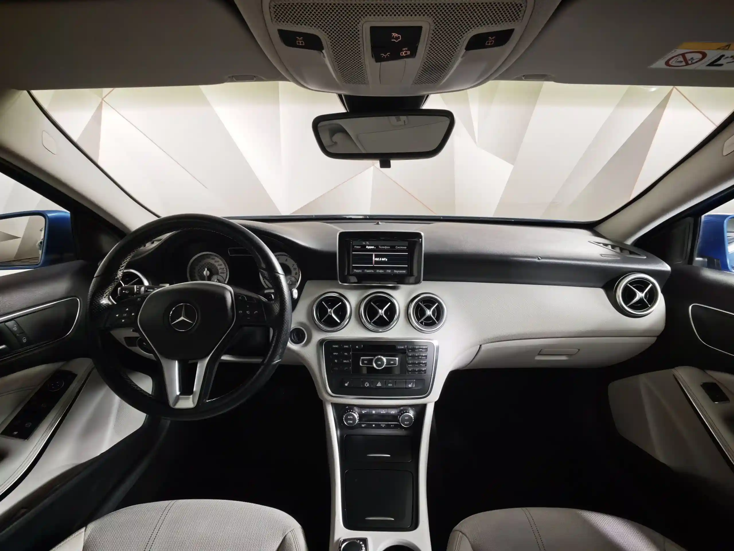 Mercedes-Benz A-Класс 2014