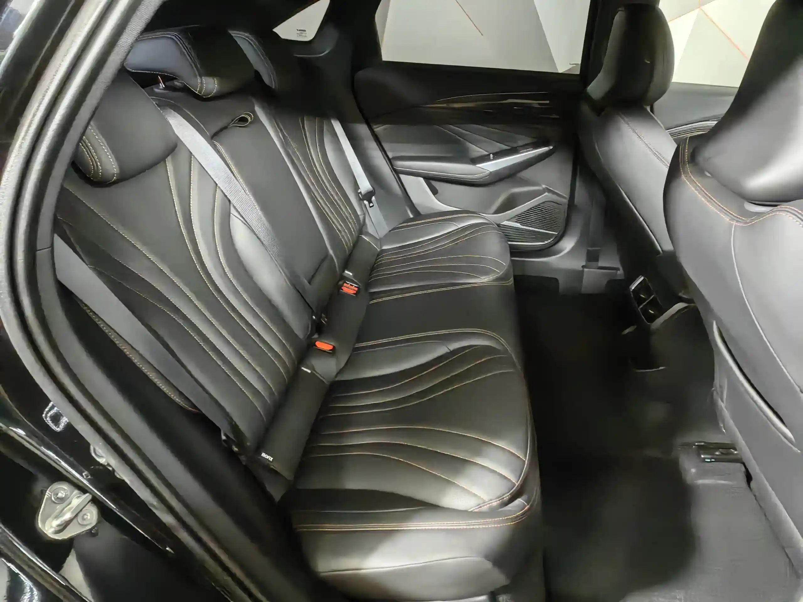 Geely Preface 2024