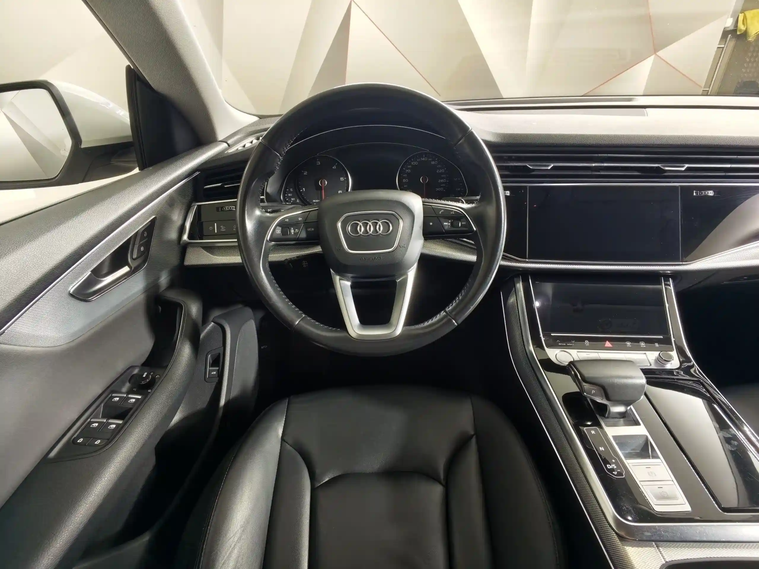 Audi Q8 2019