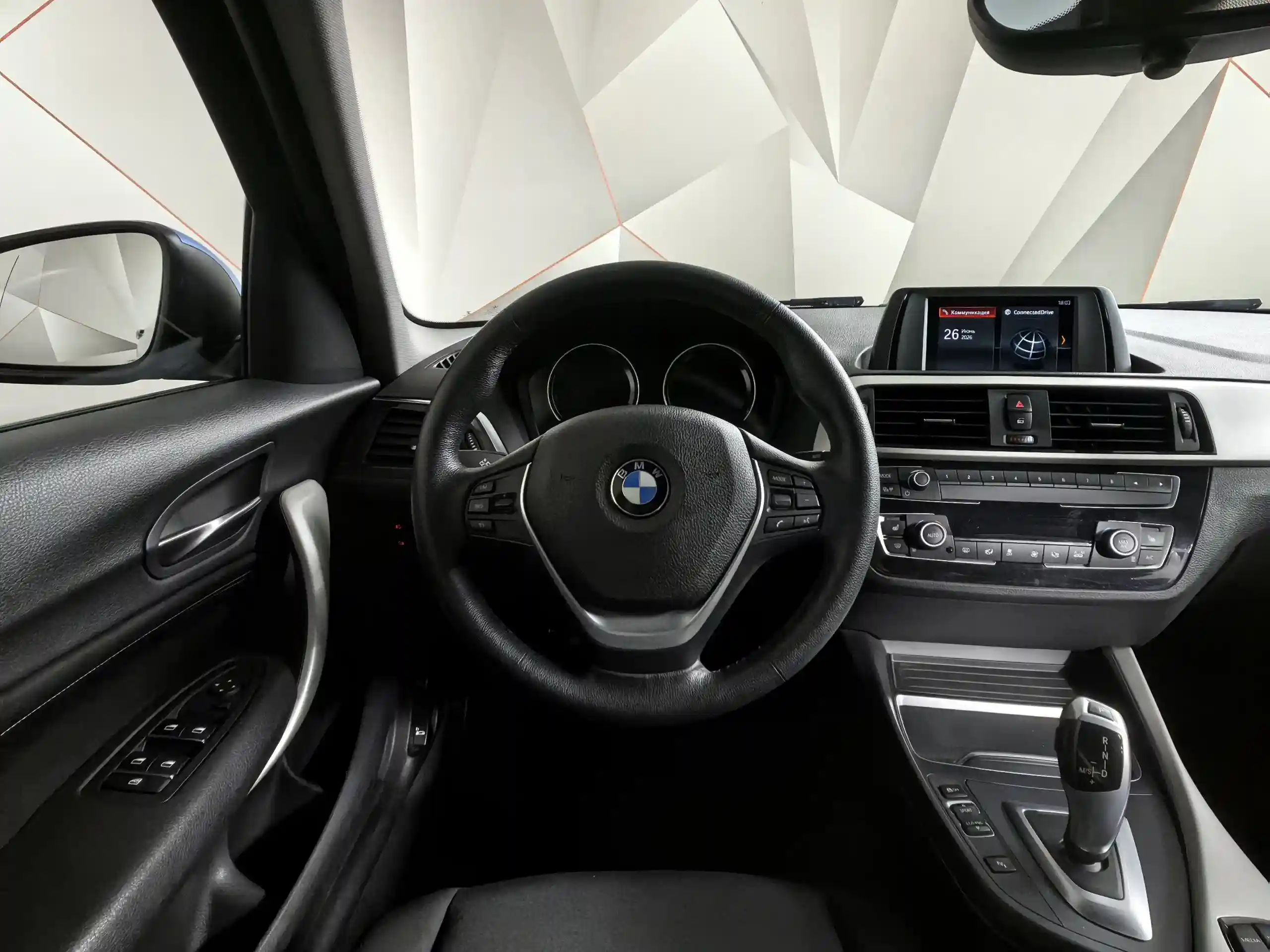 BMW 1 серия 2018