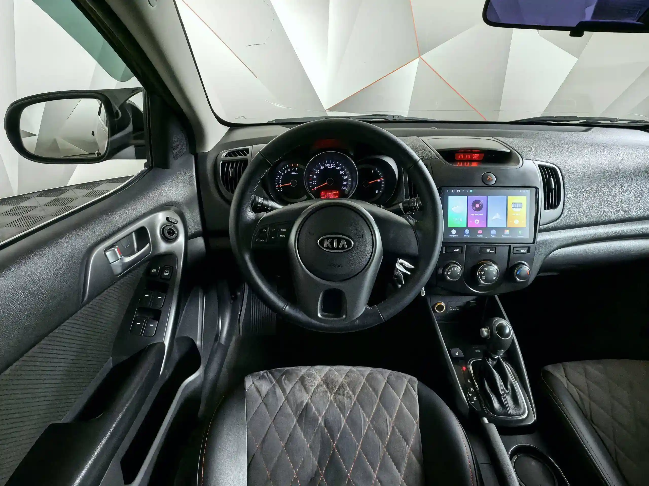 Kia Cerato 2011