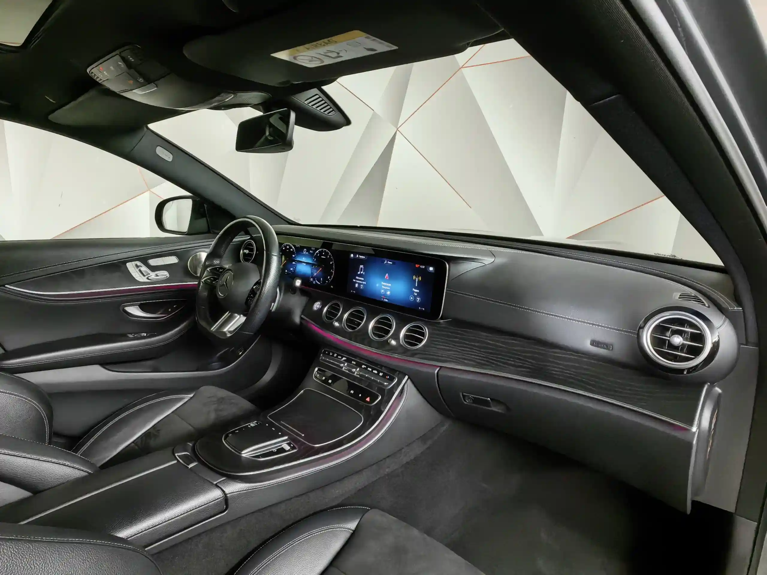 Mercedes-Benz E-Класс 2021