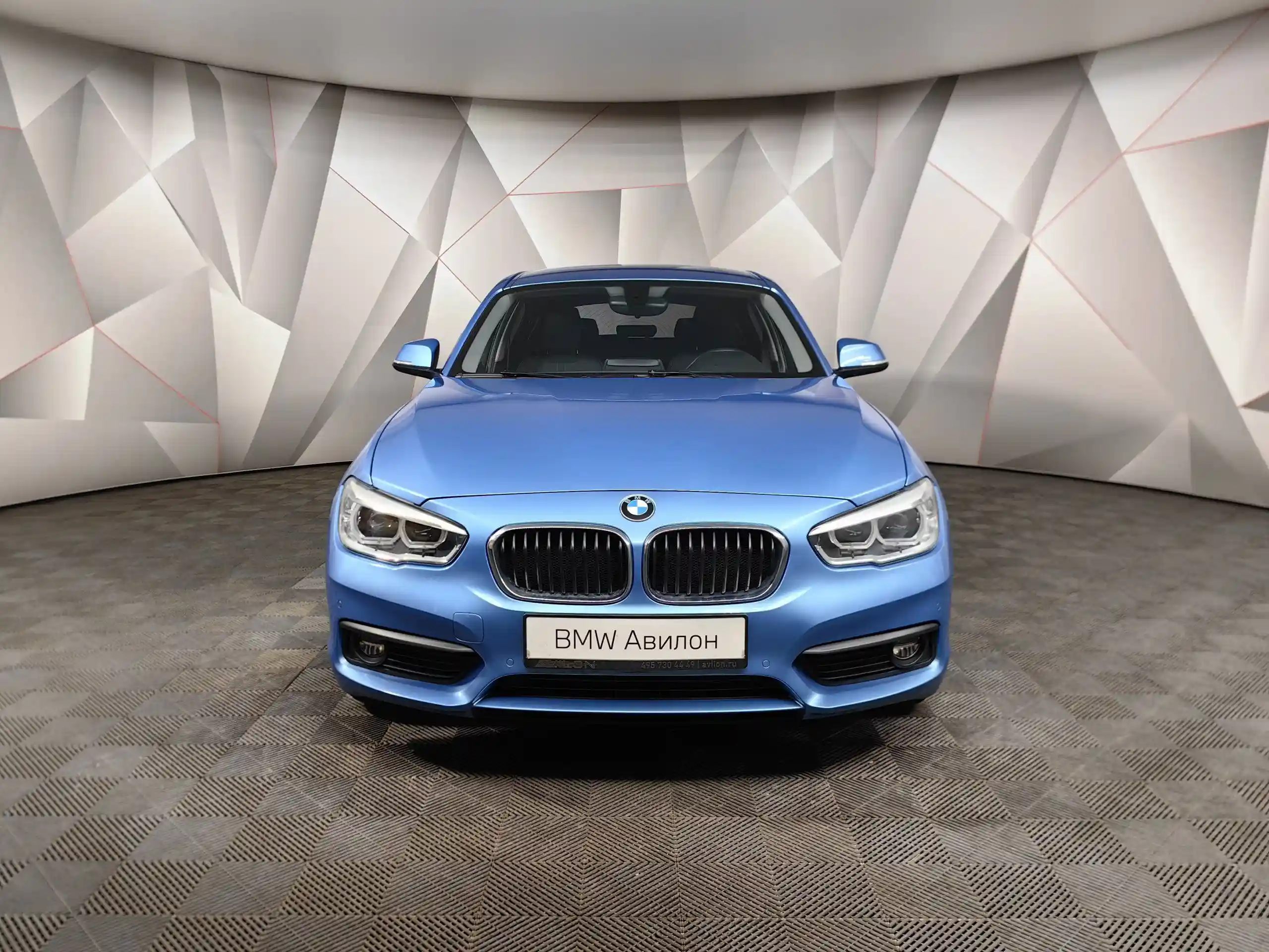 BMW 1 серия 2018