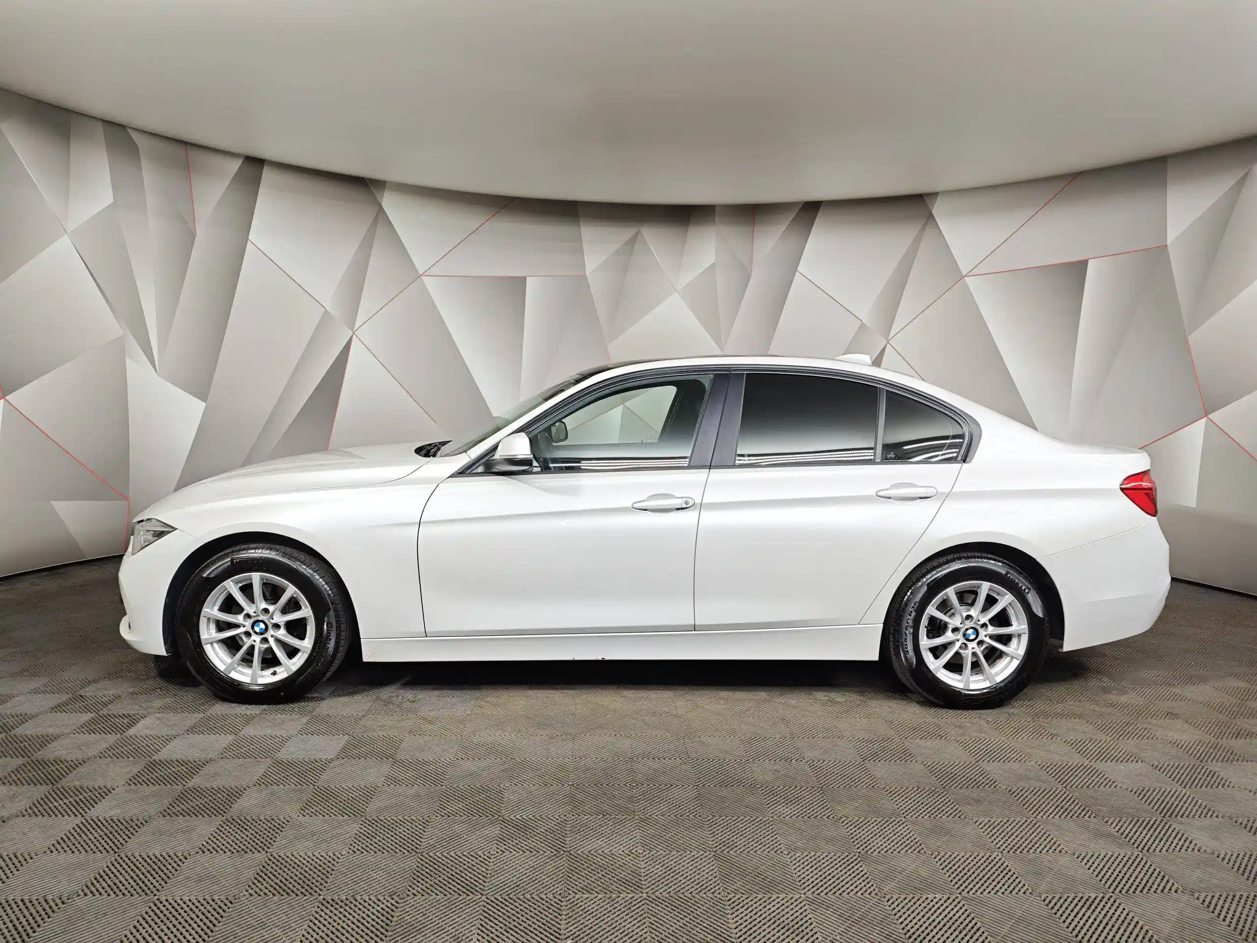 BMW 3 серия 2017