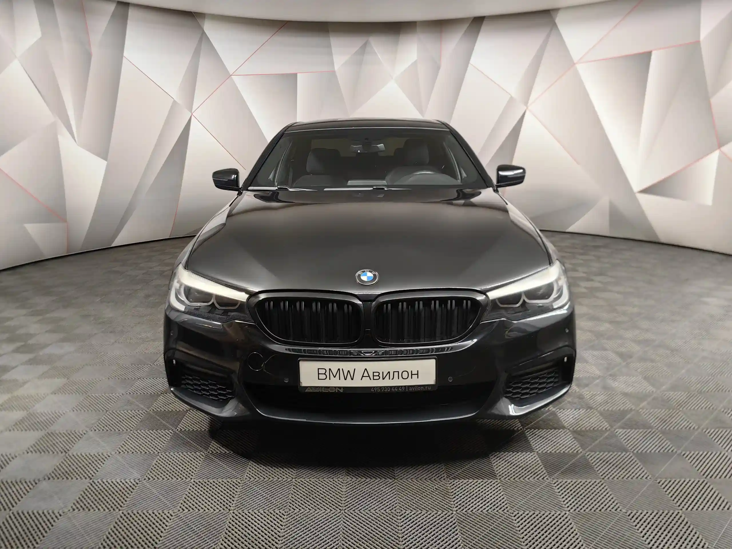BMW 5 серия 2019