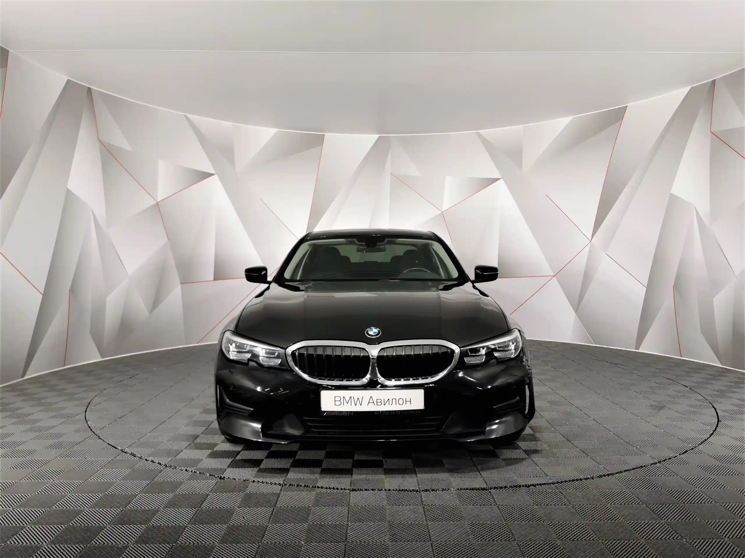 BMW 3 серия 2019