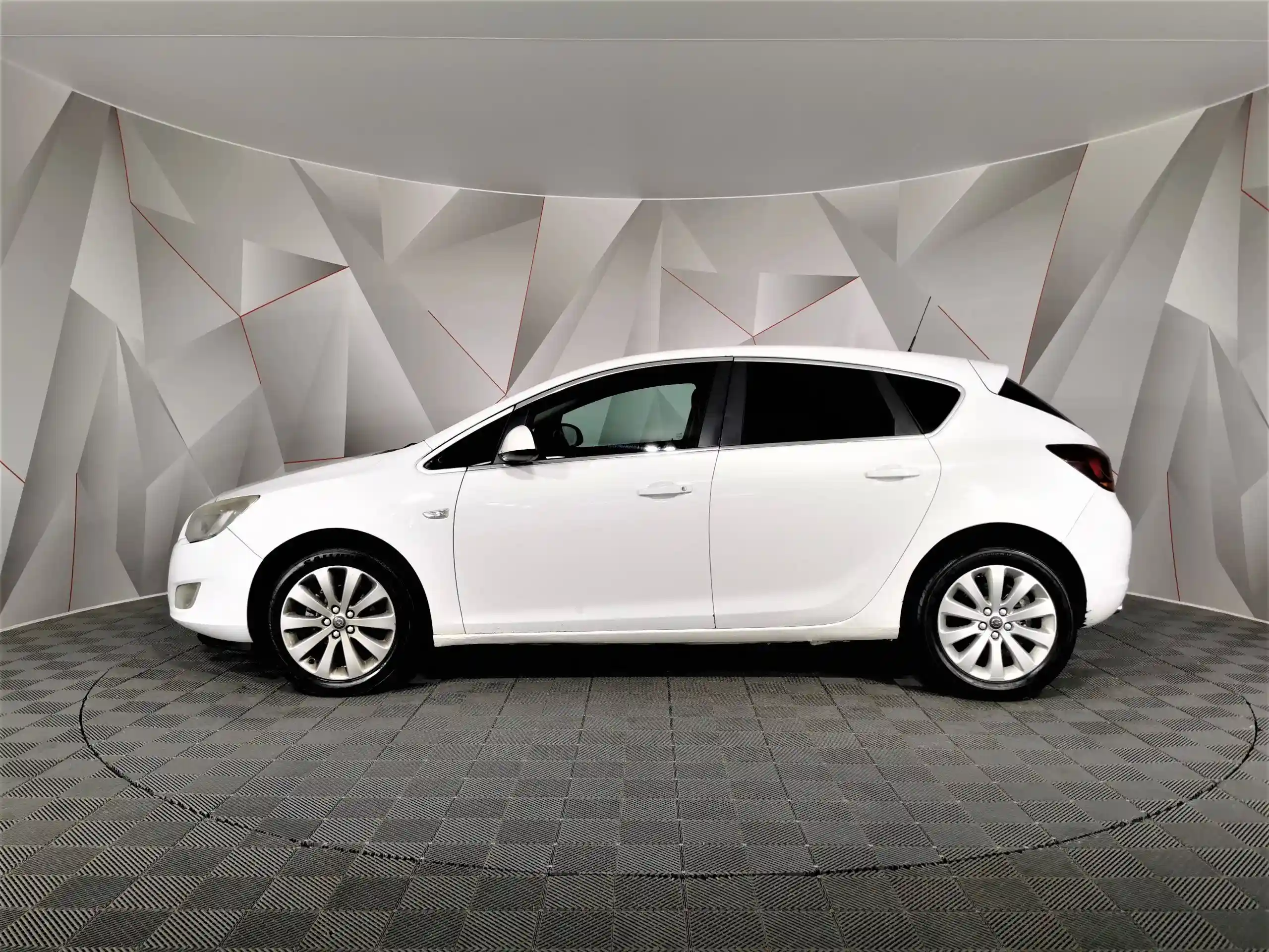 Opel Astra 2012