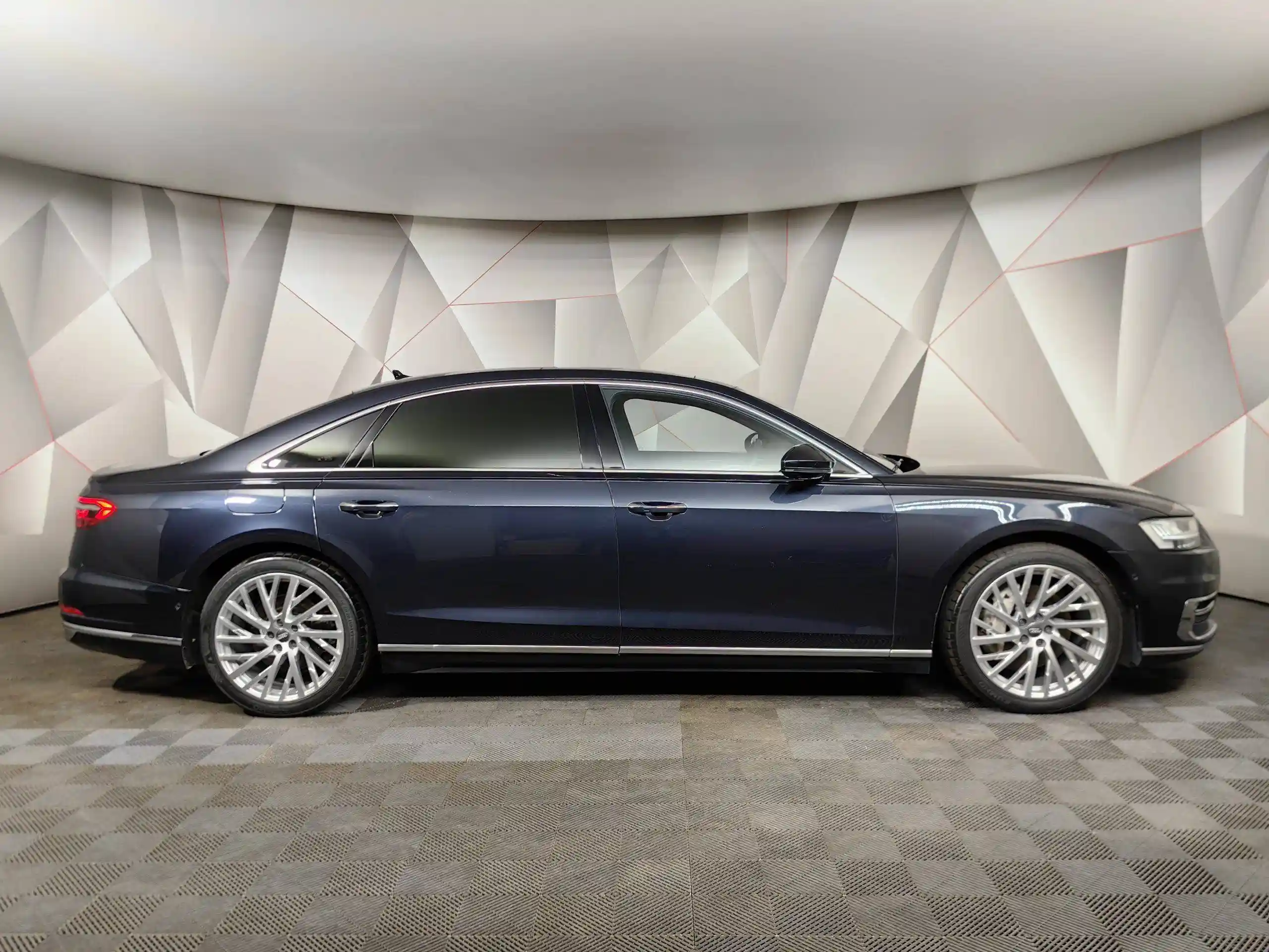 Audi A8 2019