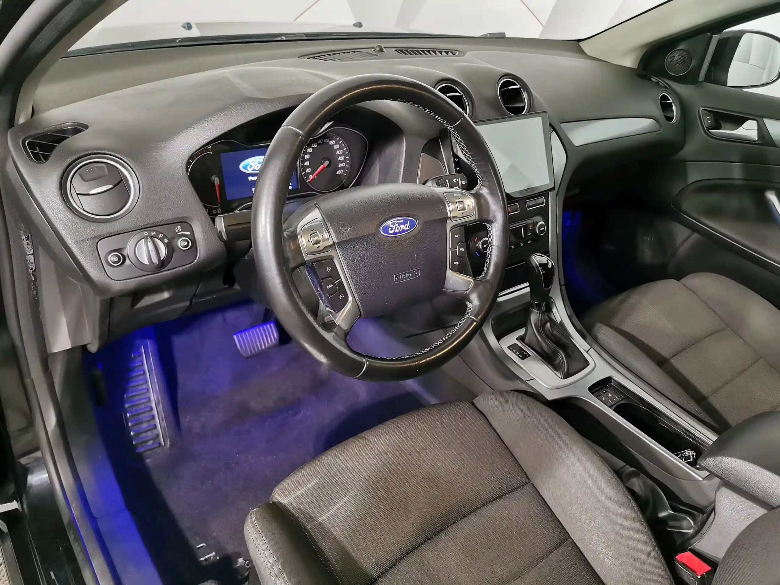 Ford Mondeo 2013