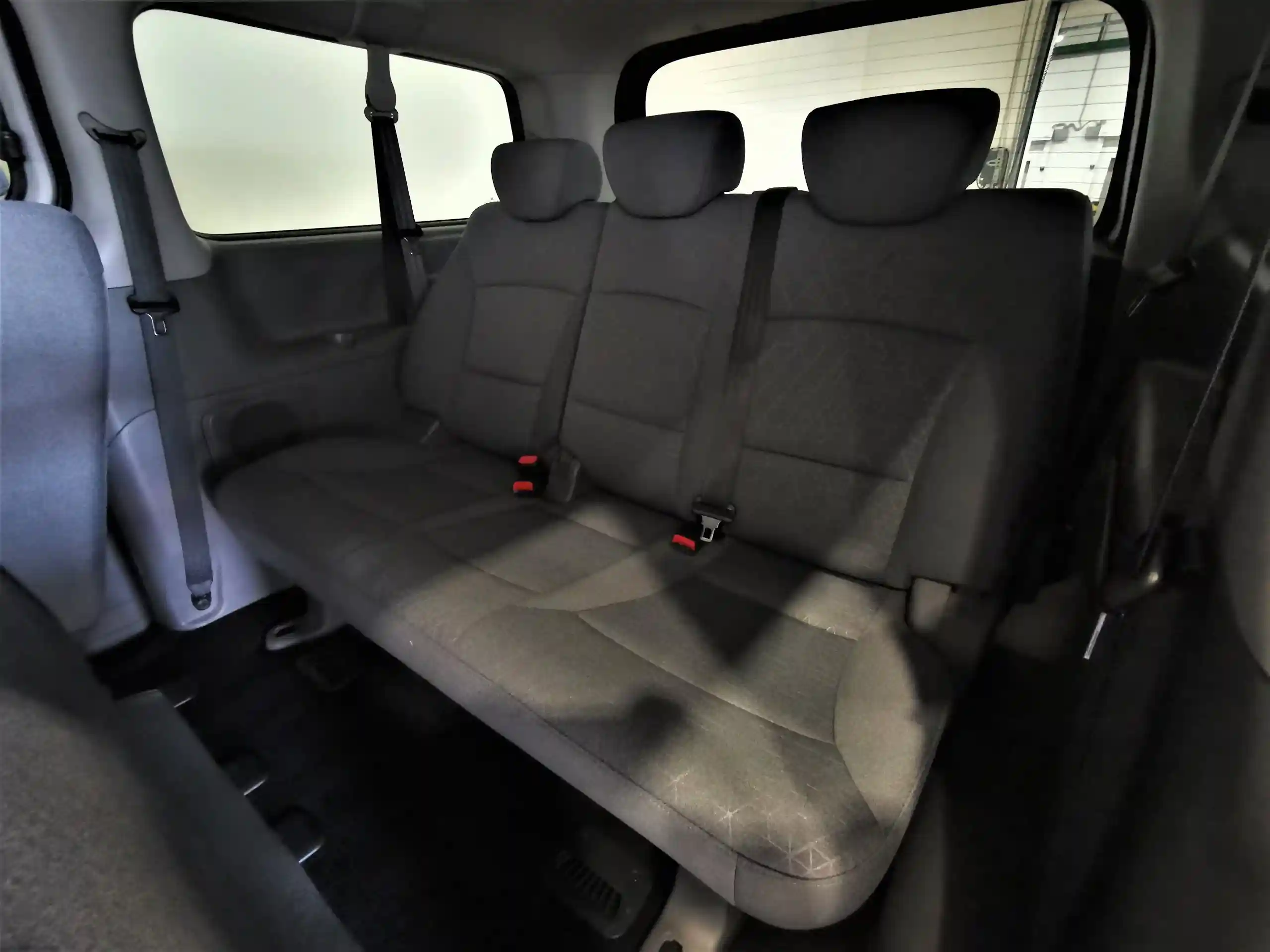 Hyundai H-1 2019