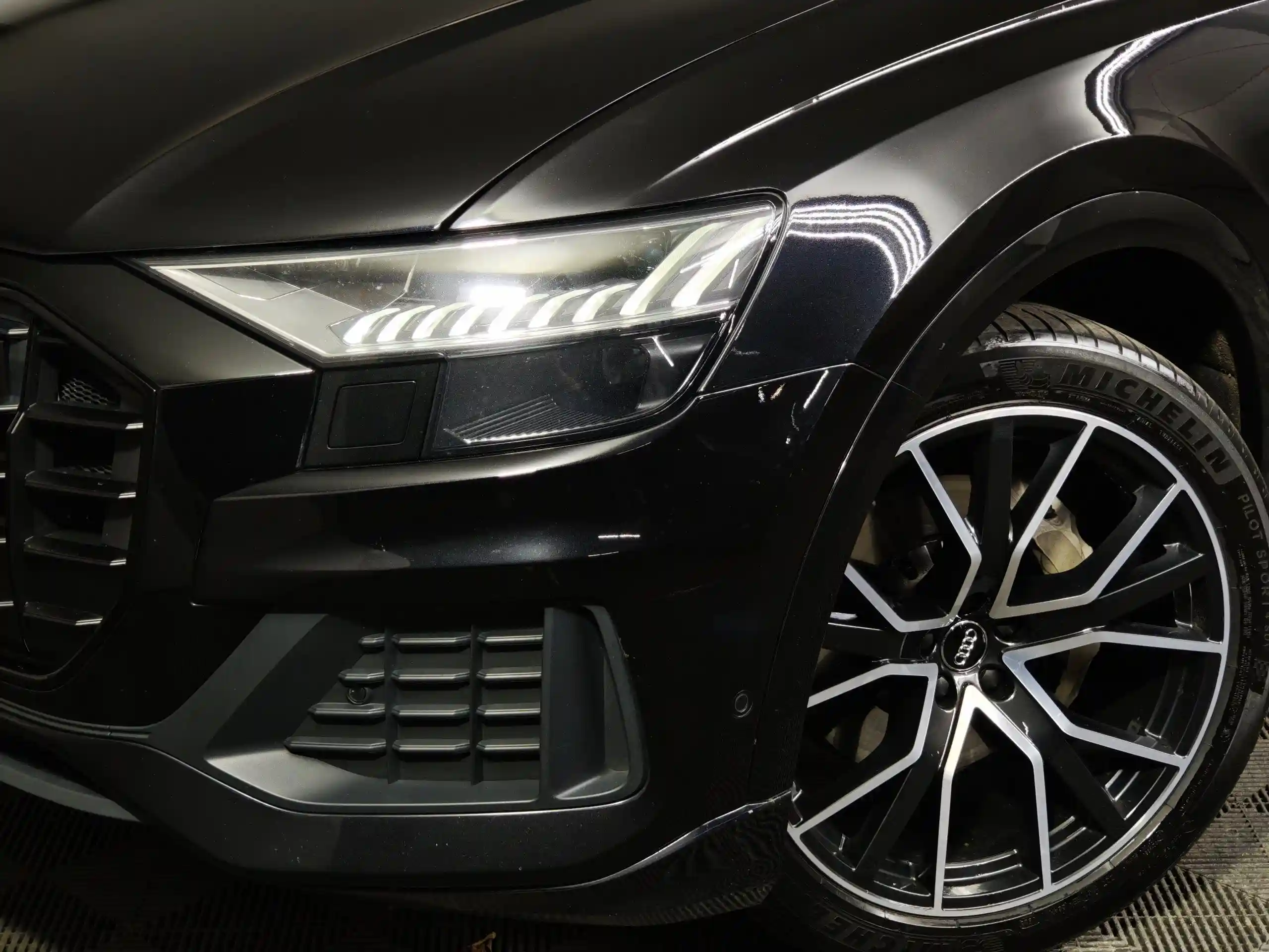 Audi Q8 2019