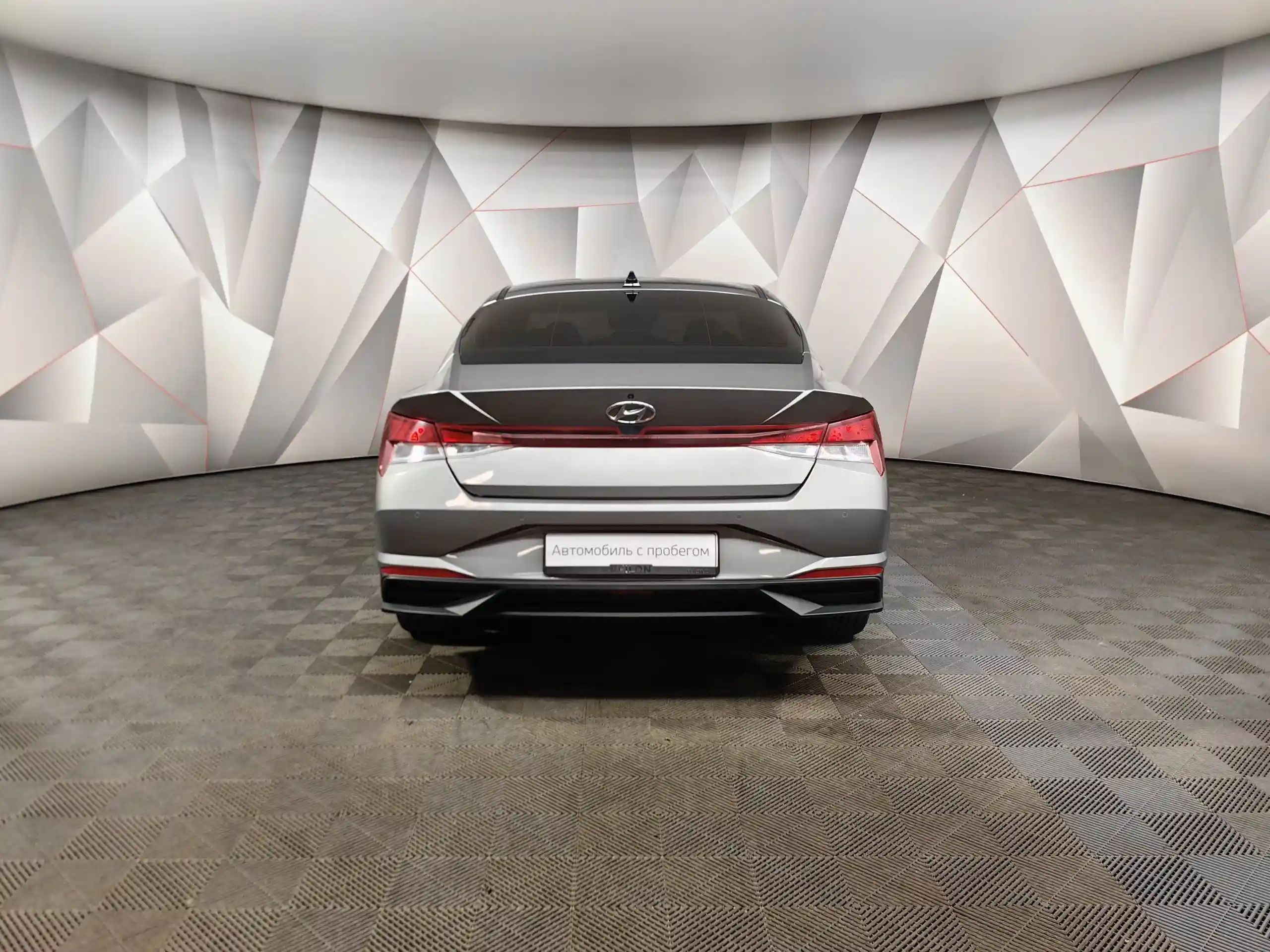 Hyundai Elantra 2021
