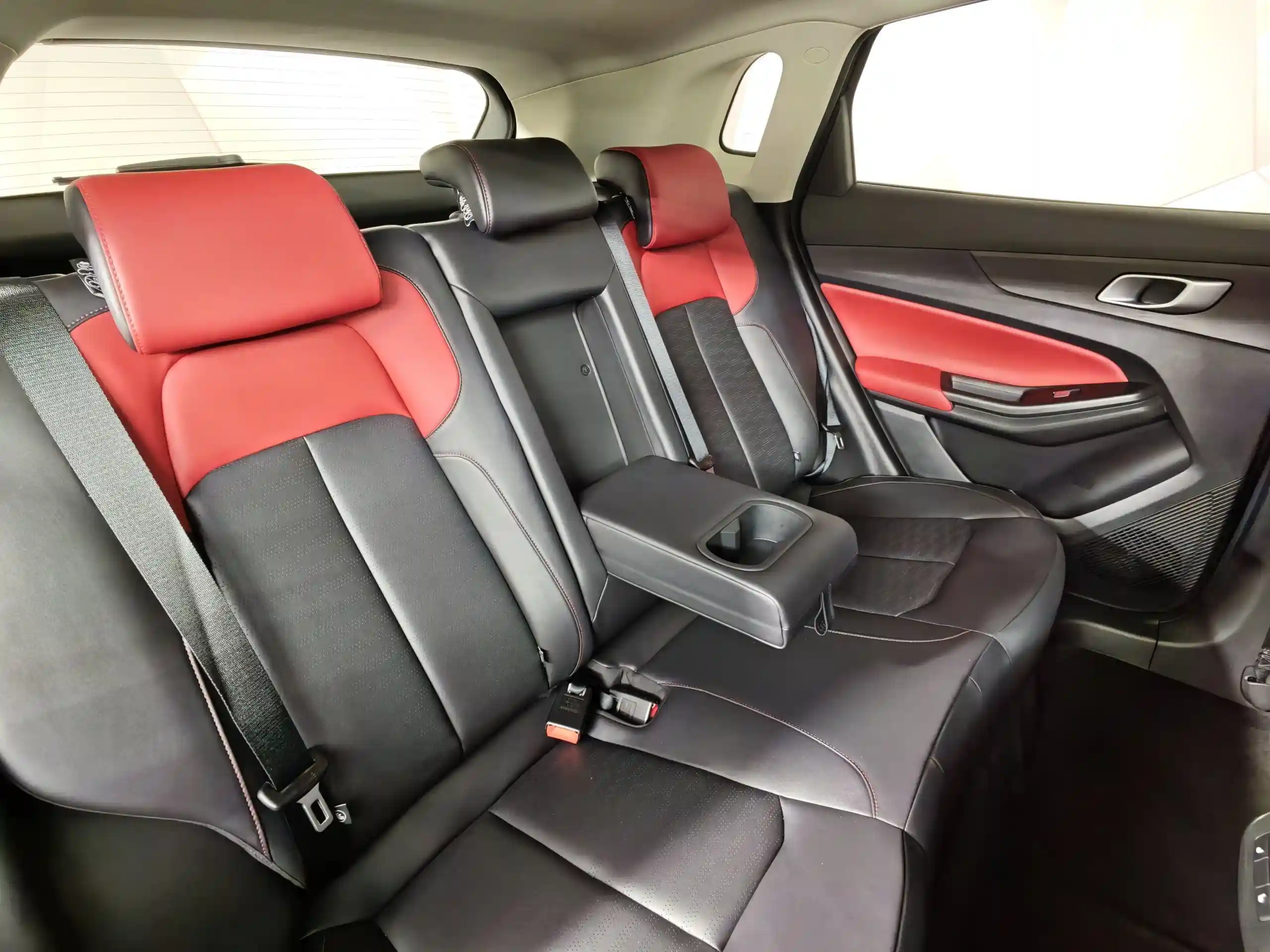 Changan UNI-S 2024