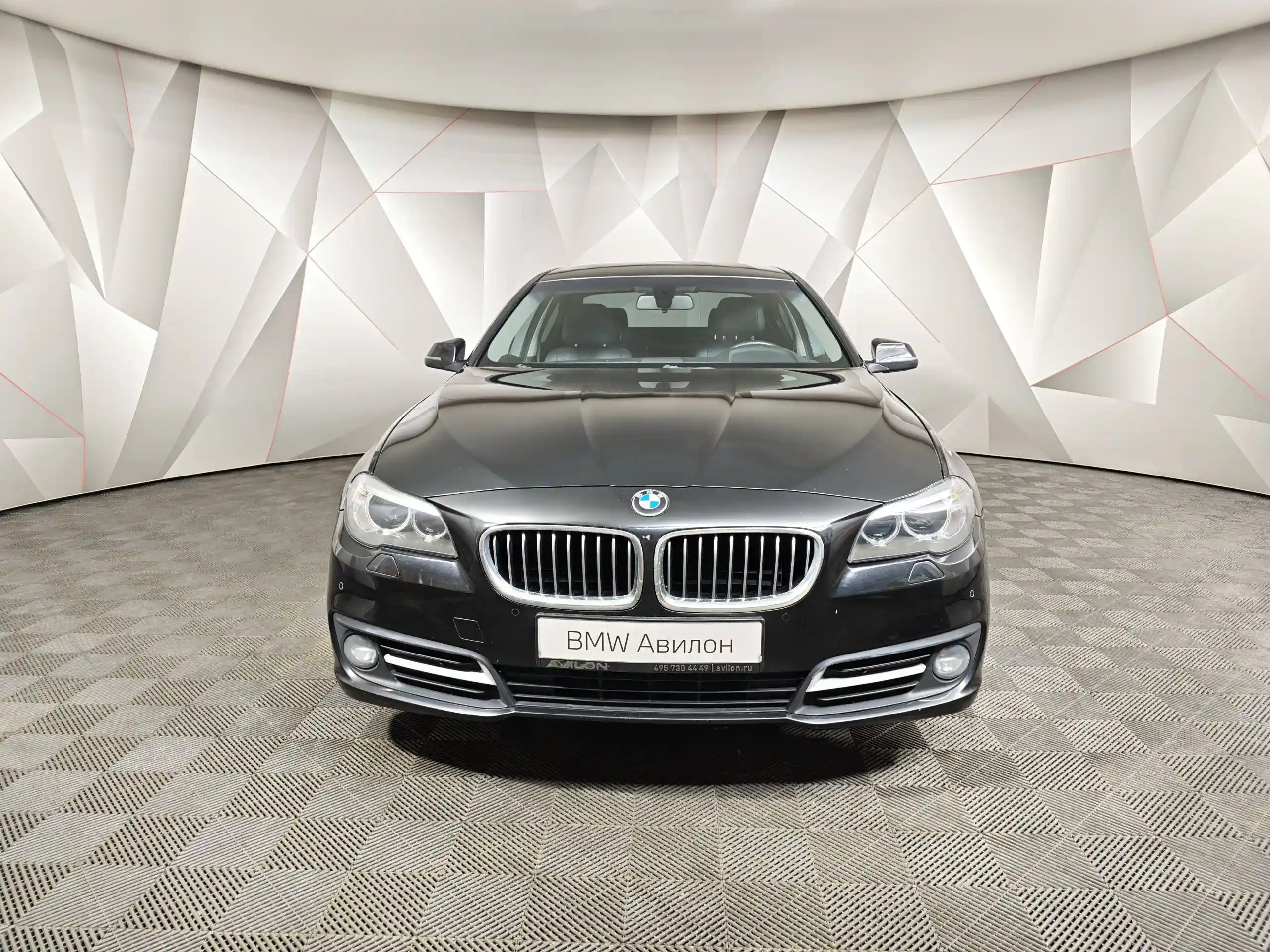 BMW 5 серия 2016