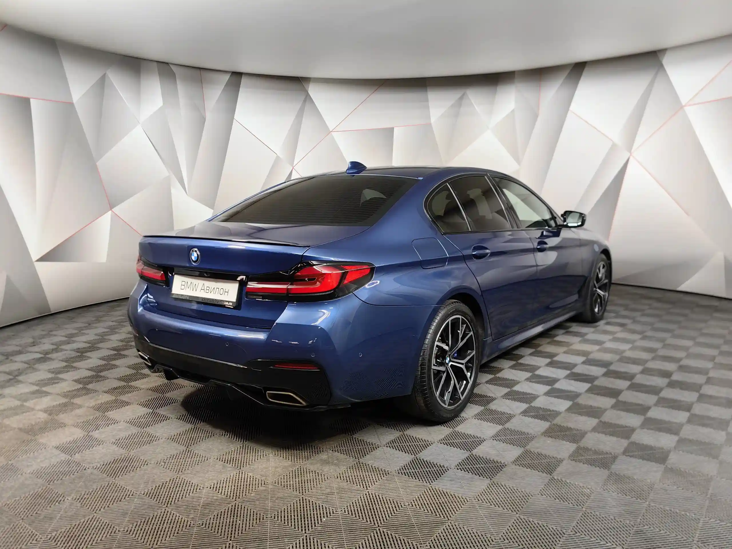 BMW 5 серия 2020