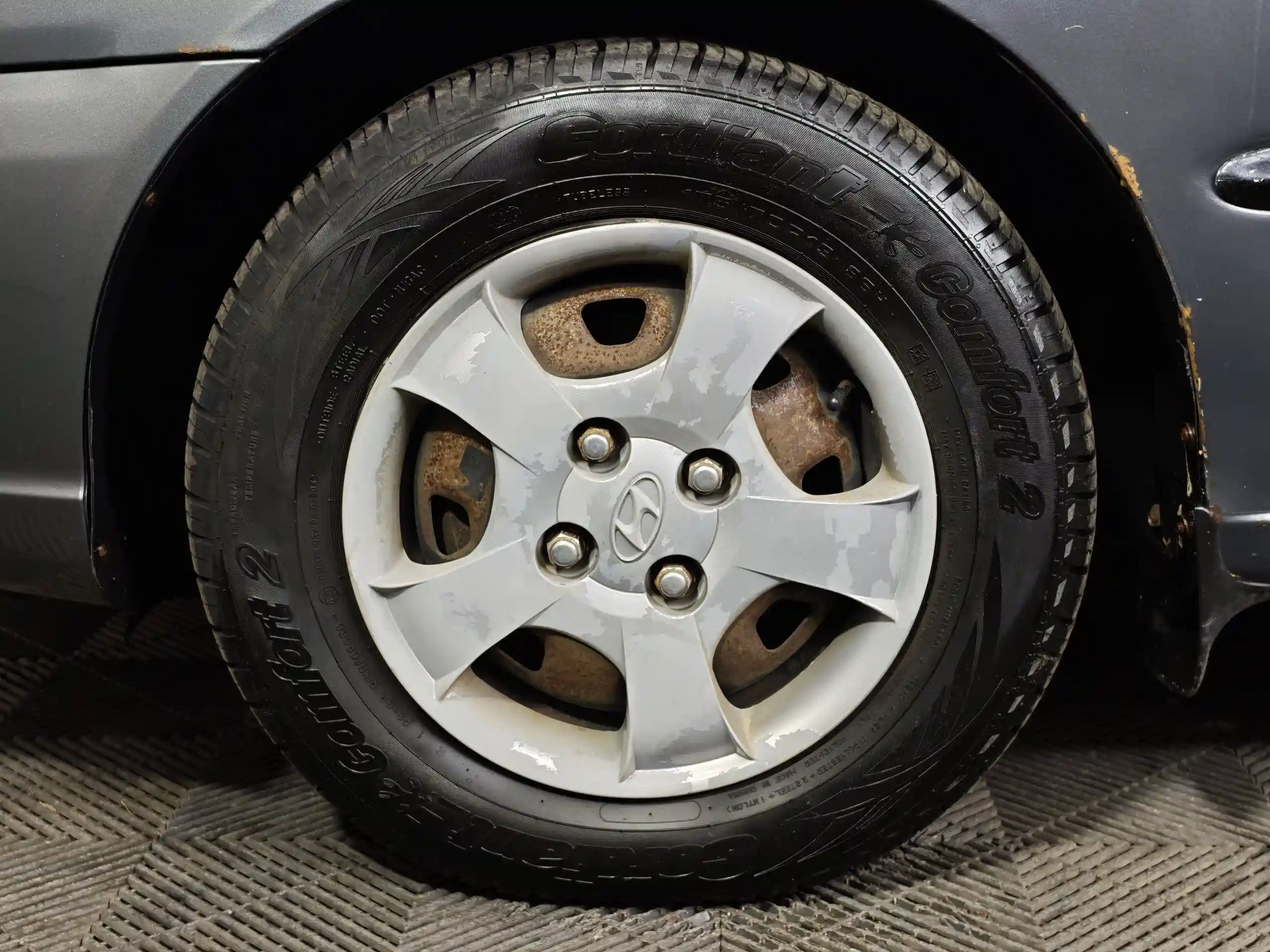 Hyundai Accent 2004