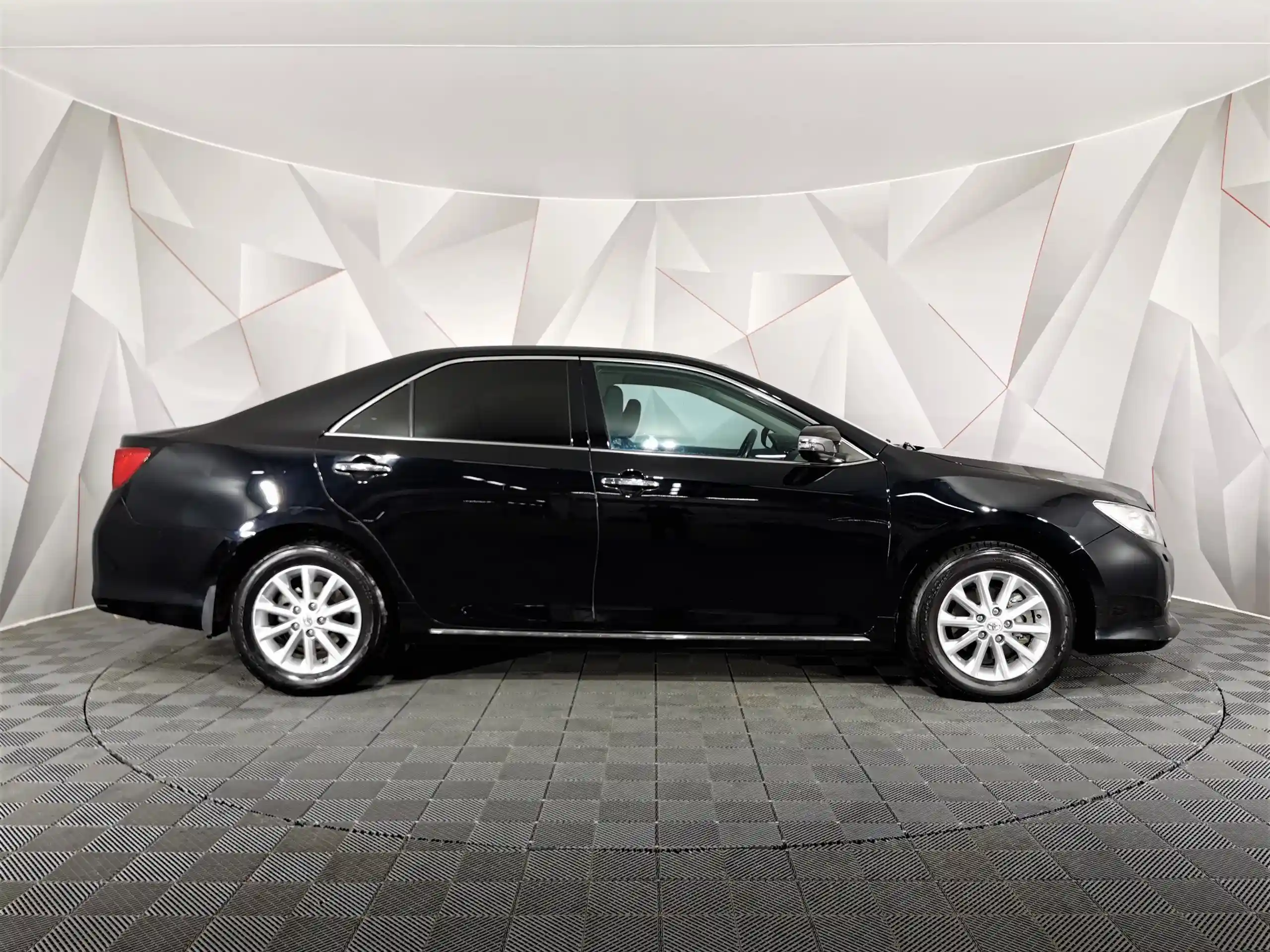 Toyota Camry 2014