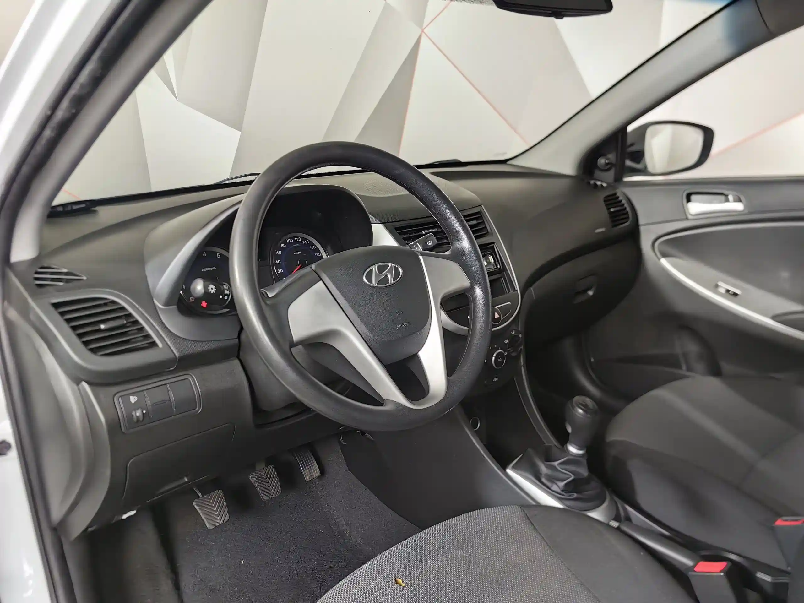 Hyundai Solaris 2014