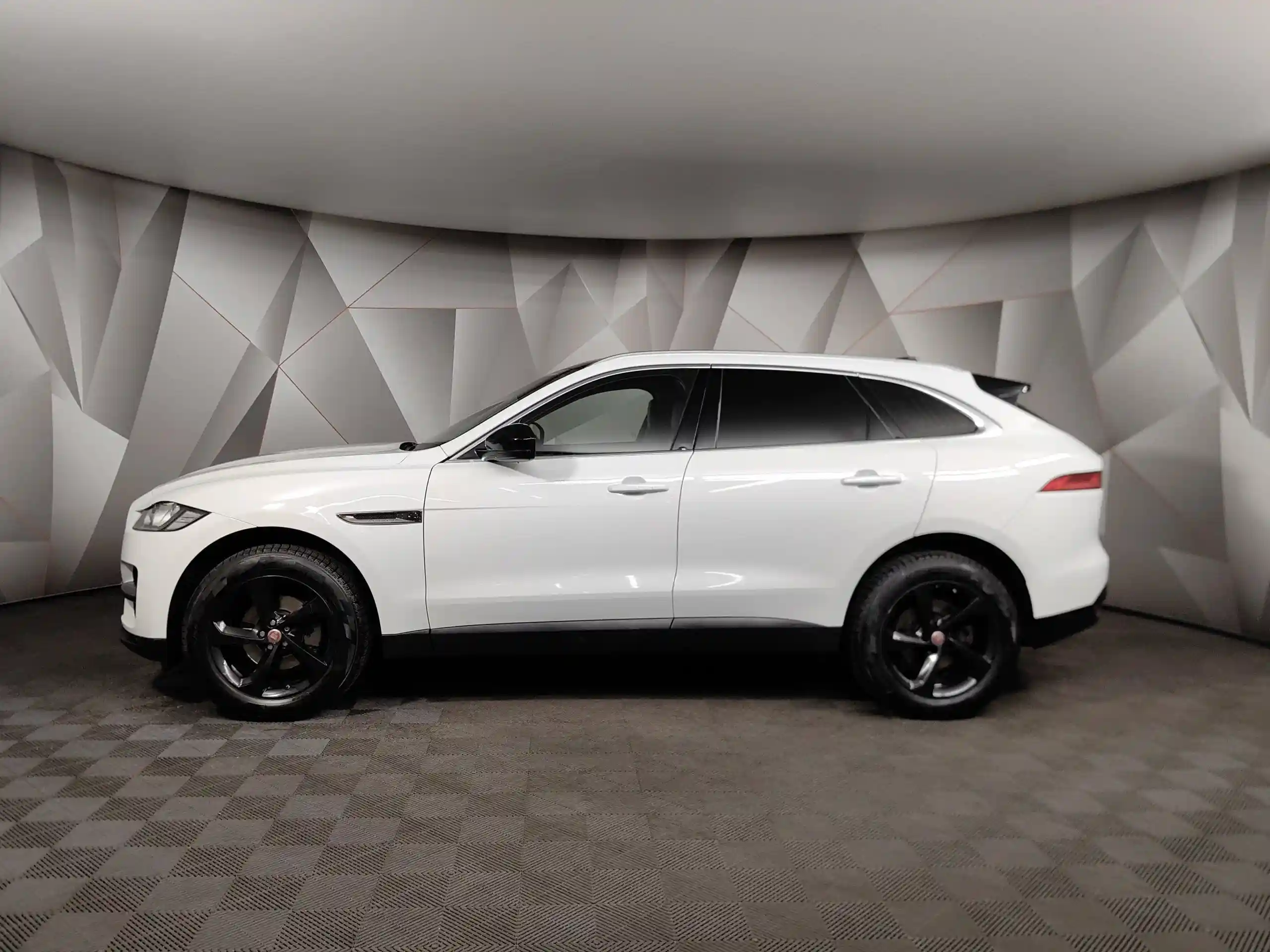 Jaguar F-Pace 2017
