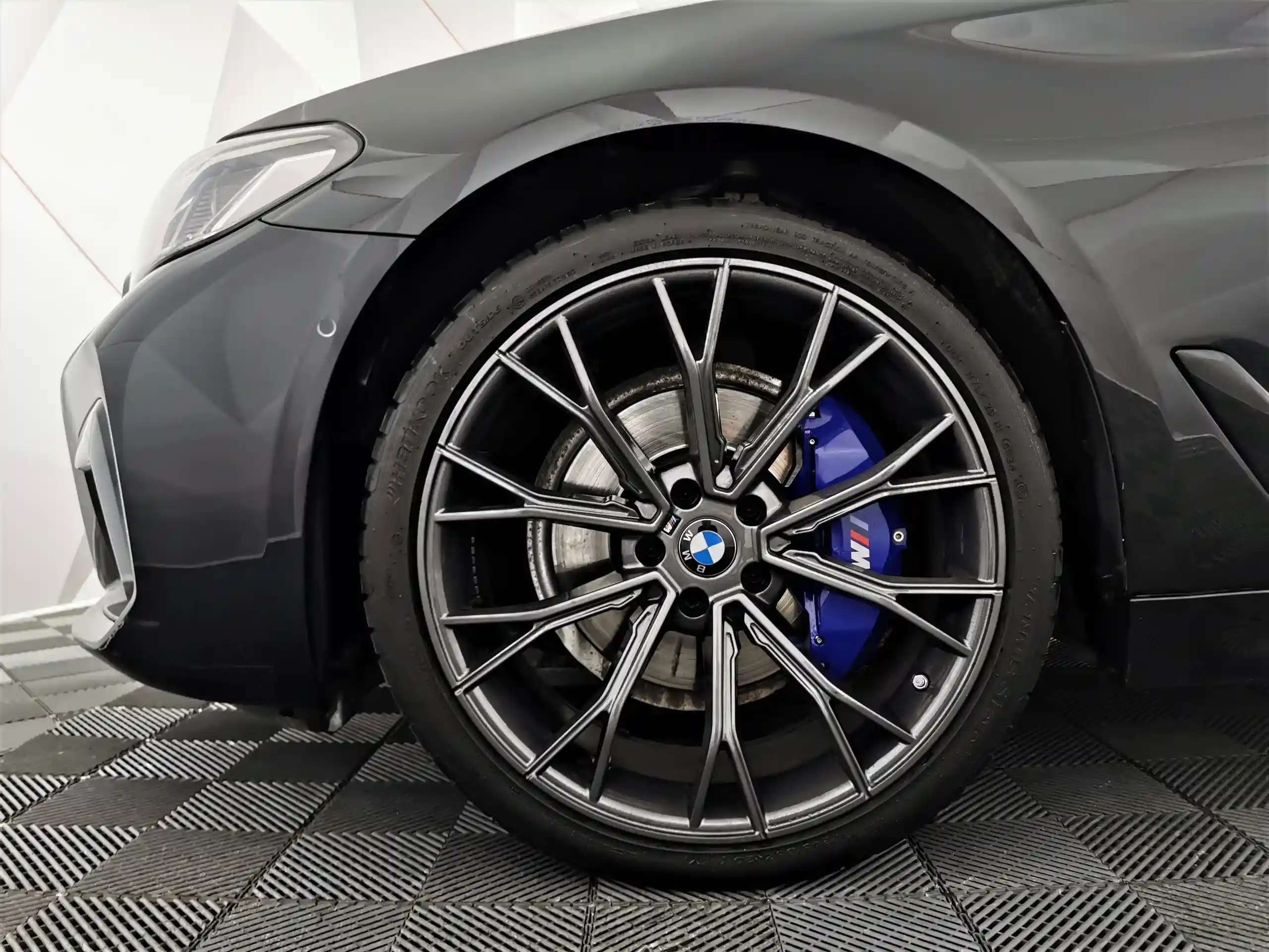 BMW 5 серия 2020