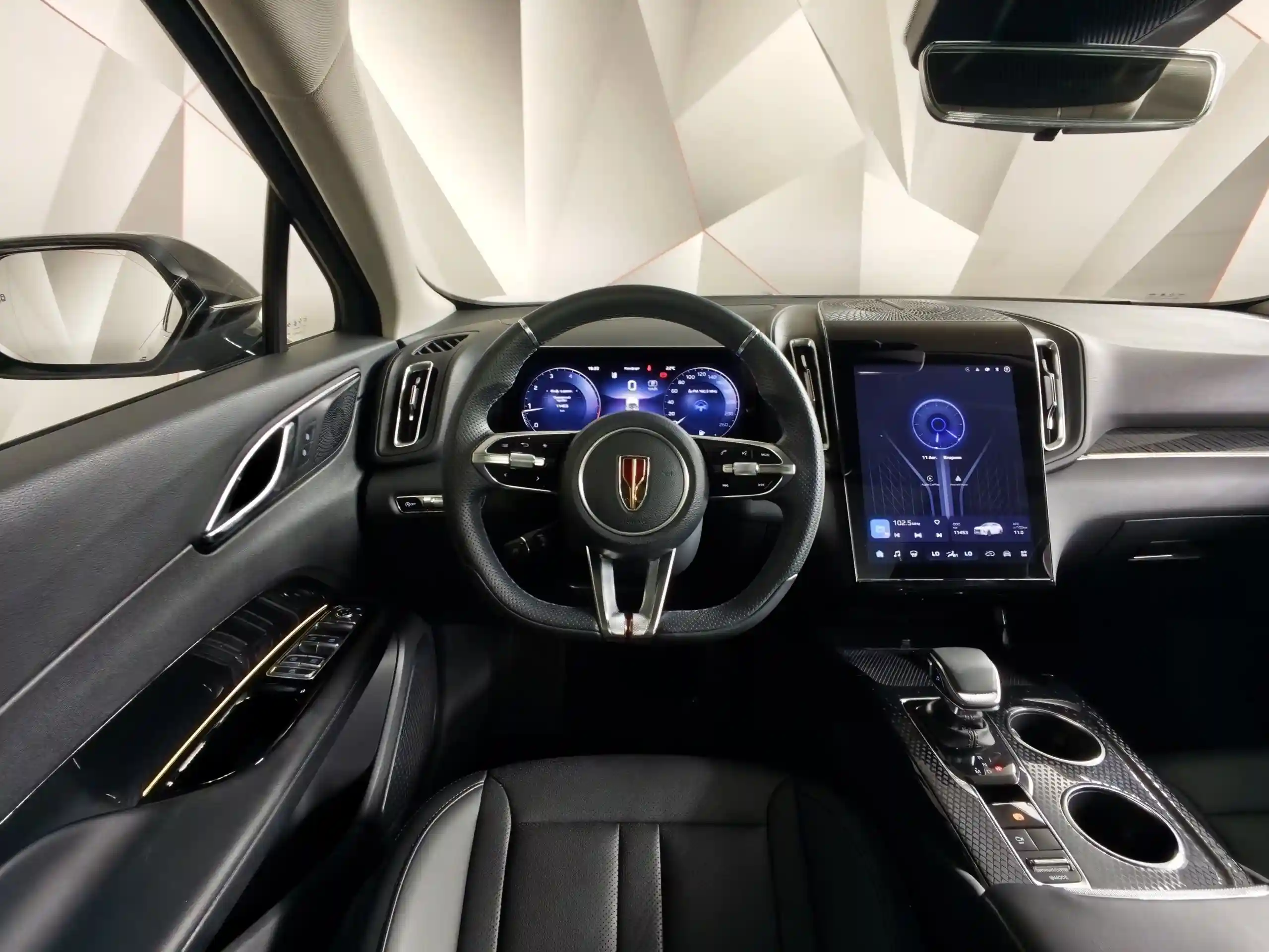 Hongqi HS3 2024