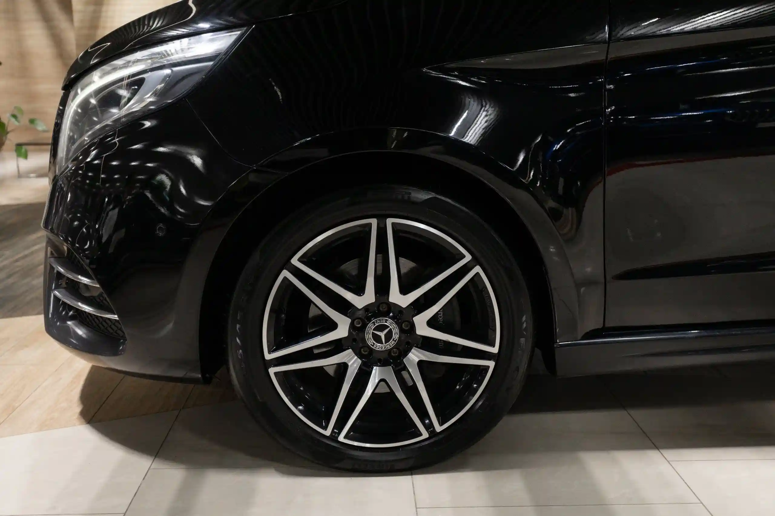 Mercedes-Benz V-Класс 2021