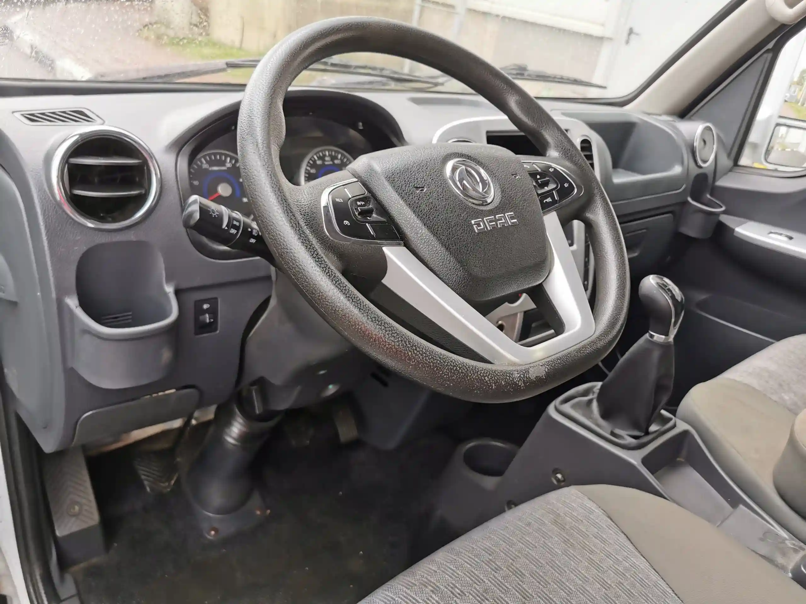 Dongfeng Captain-T 2023