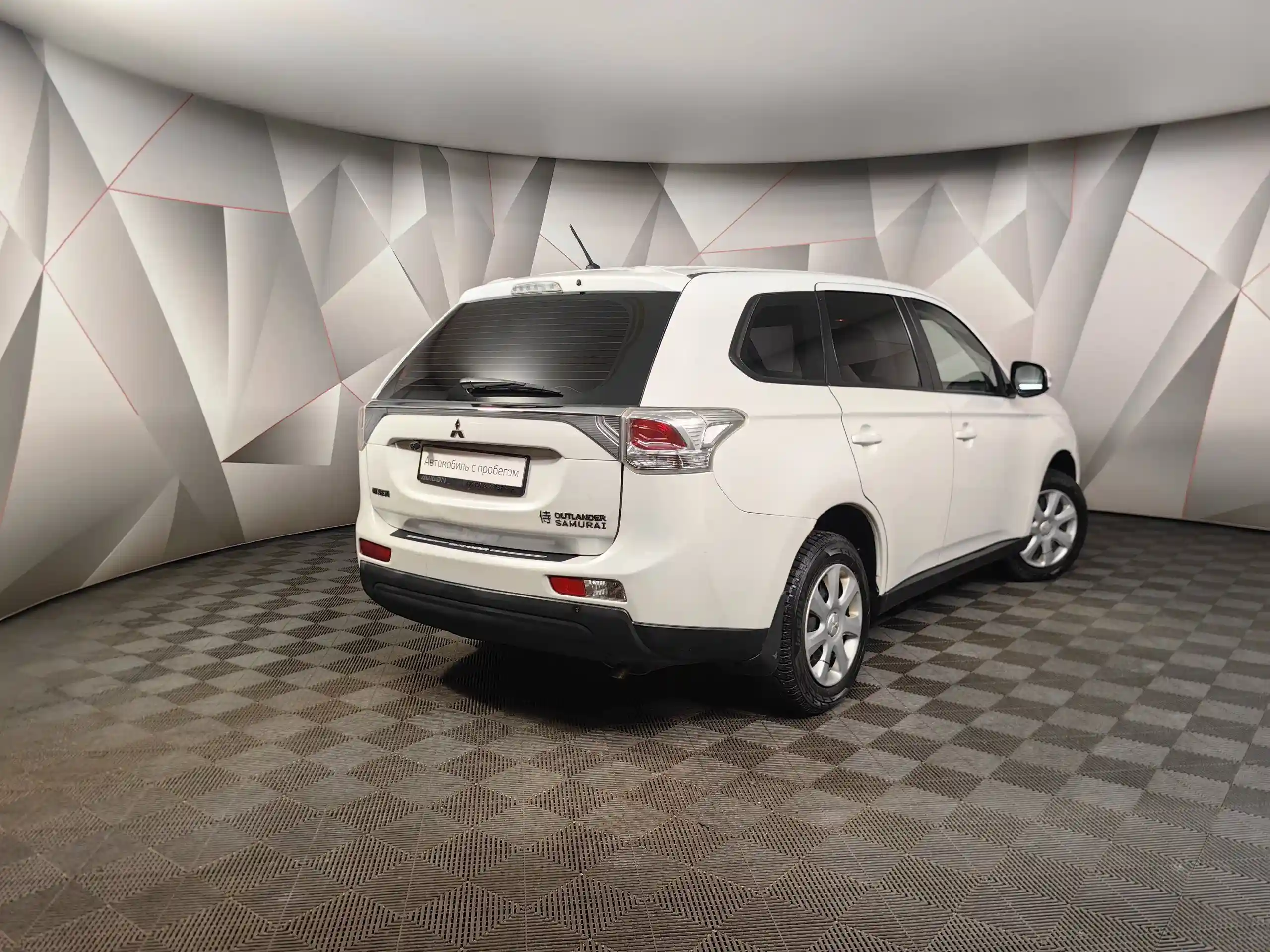 Mitsubishi Outlander 2013