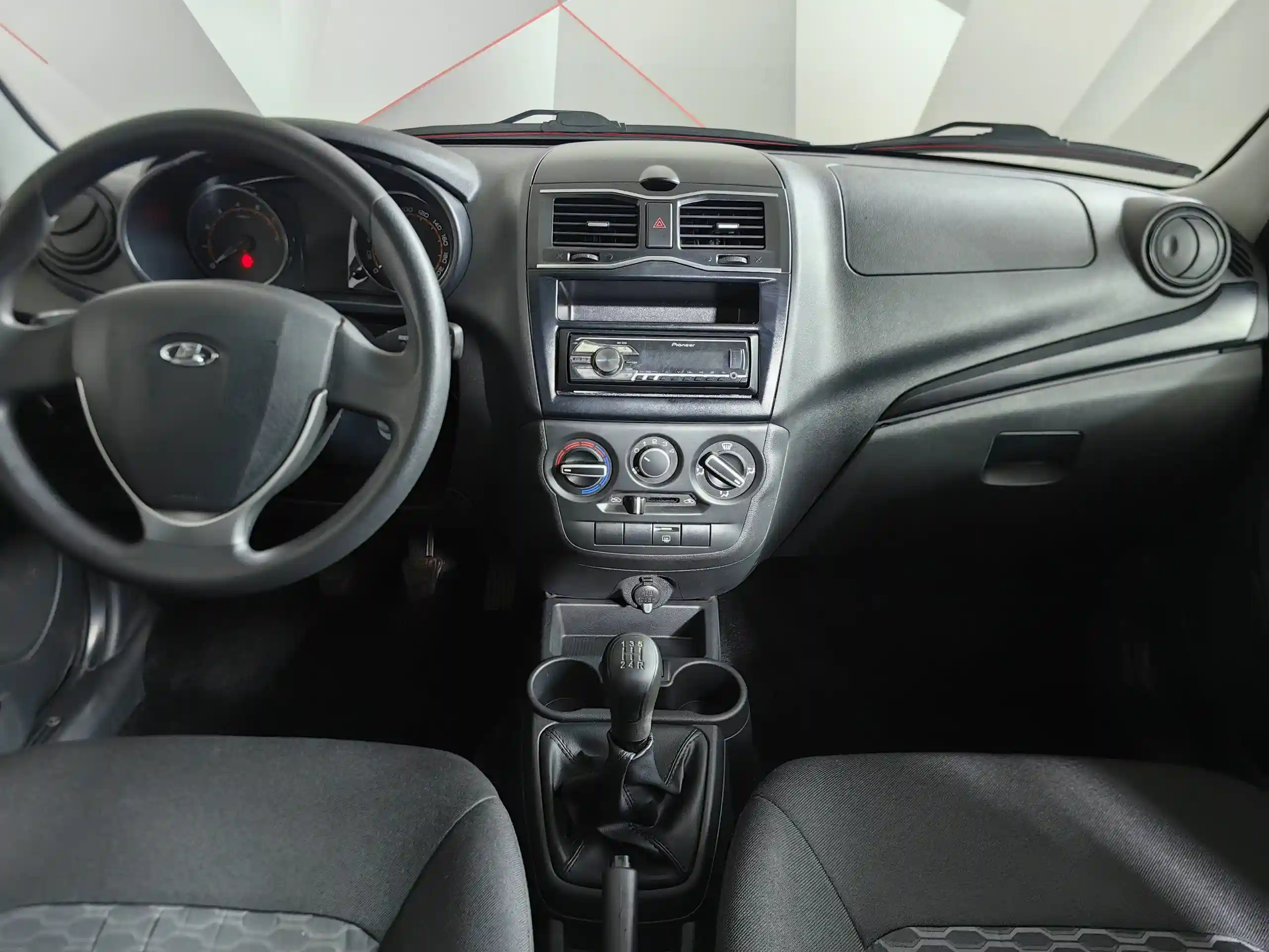 ВАЗ (Lada) Granta 2022