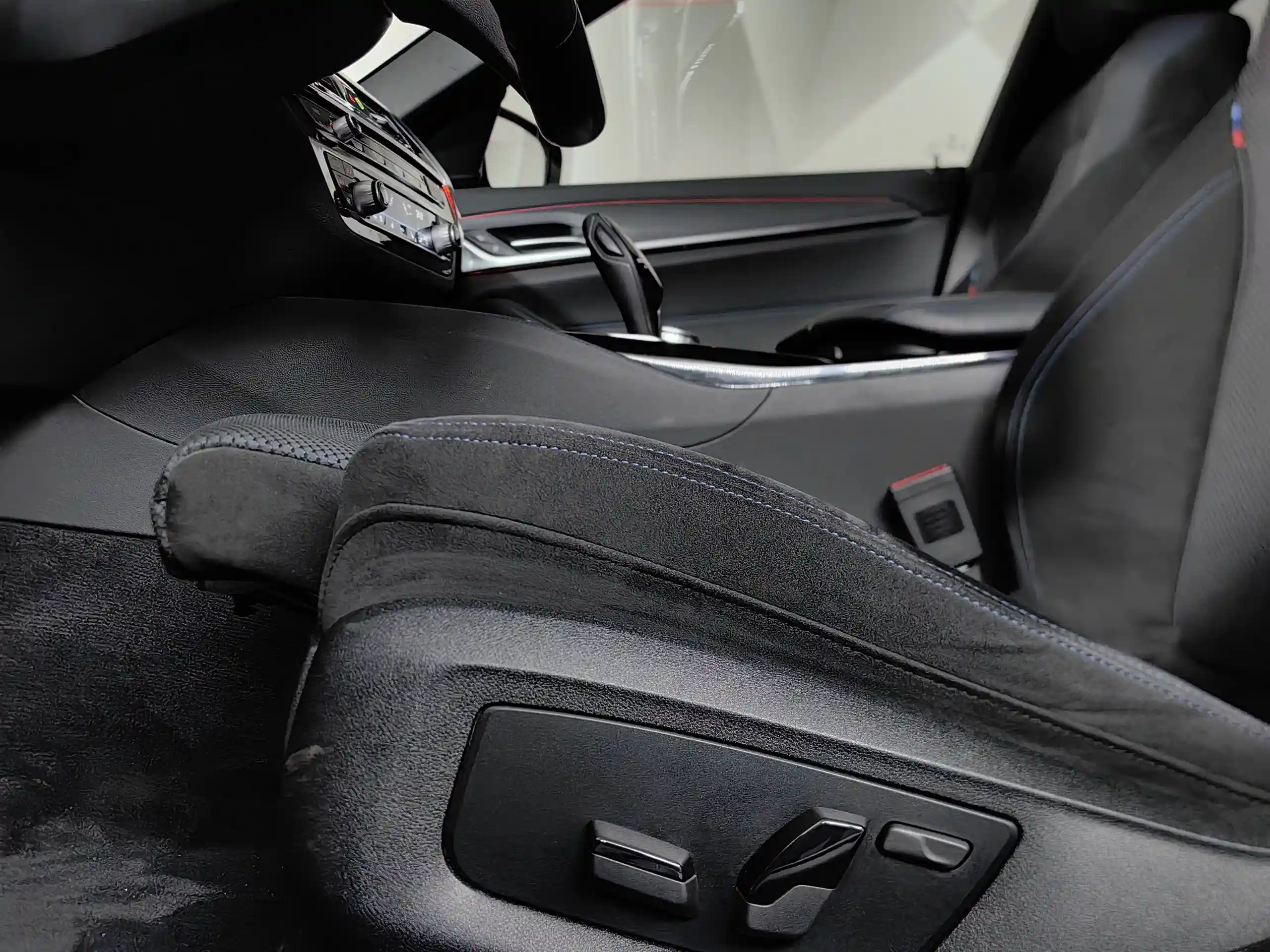 BMW 5 серия 2020