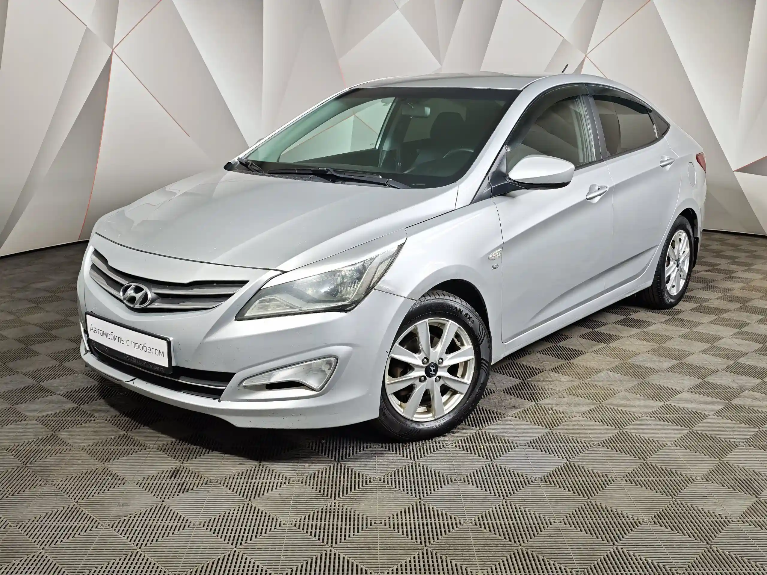 Hyundai Solaris 2015