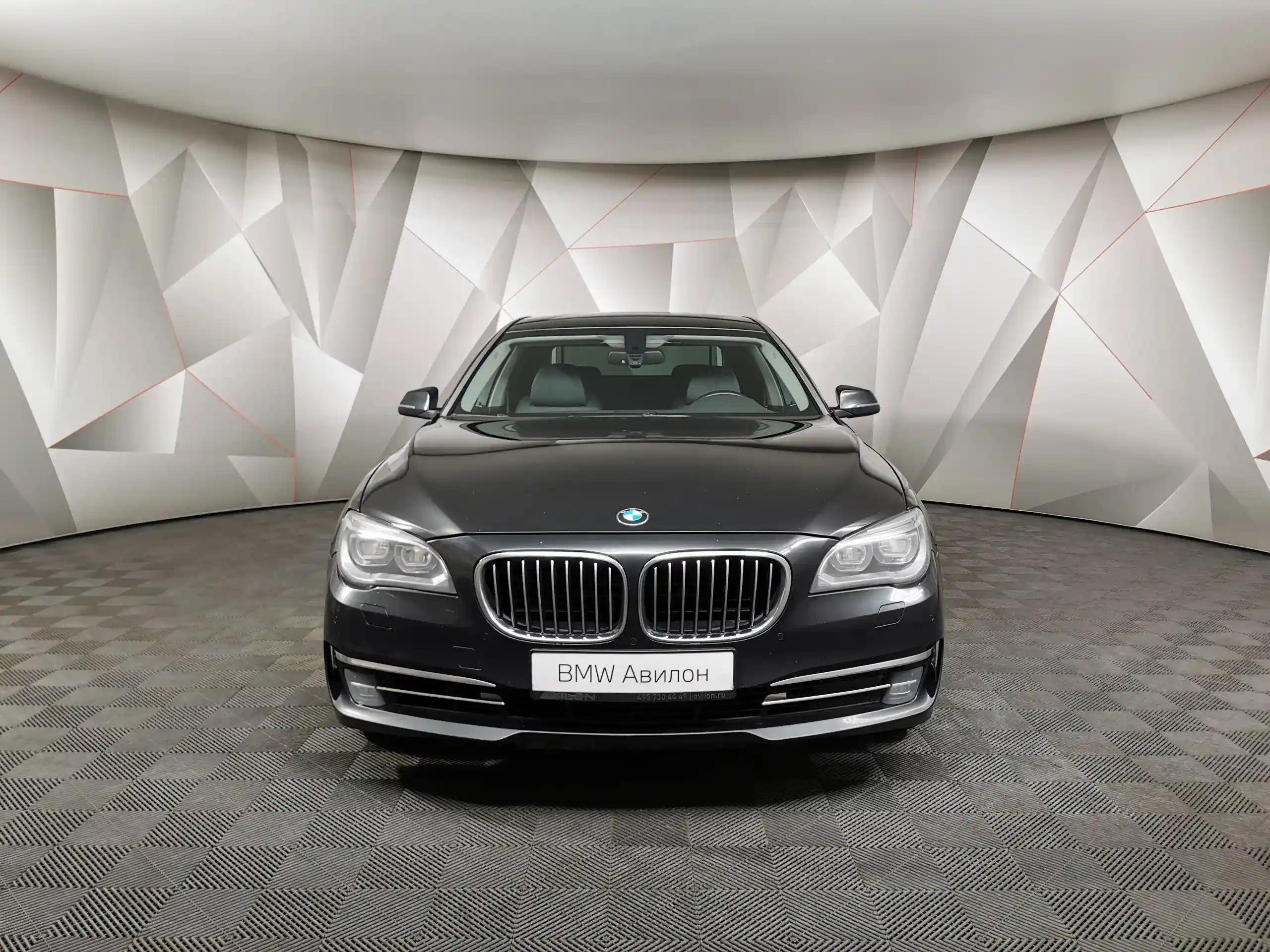 BMW 7 серия 2013